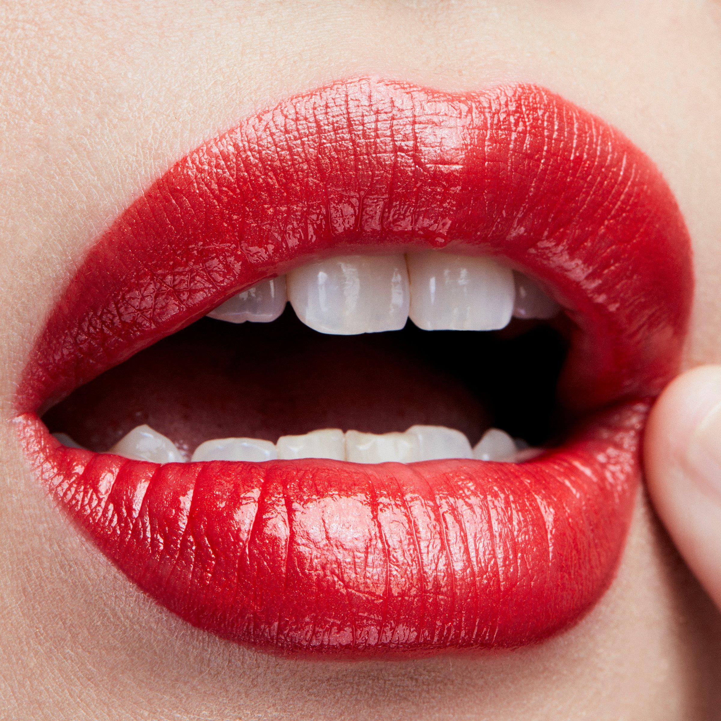 Dozen Carnation - Mac - Cremesheen Lipstick - 2