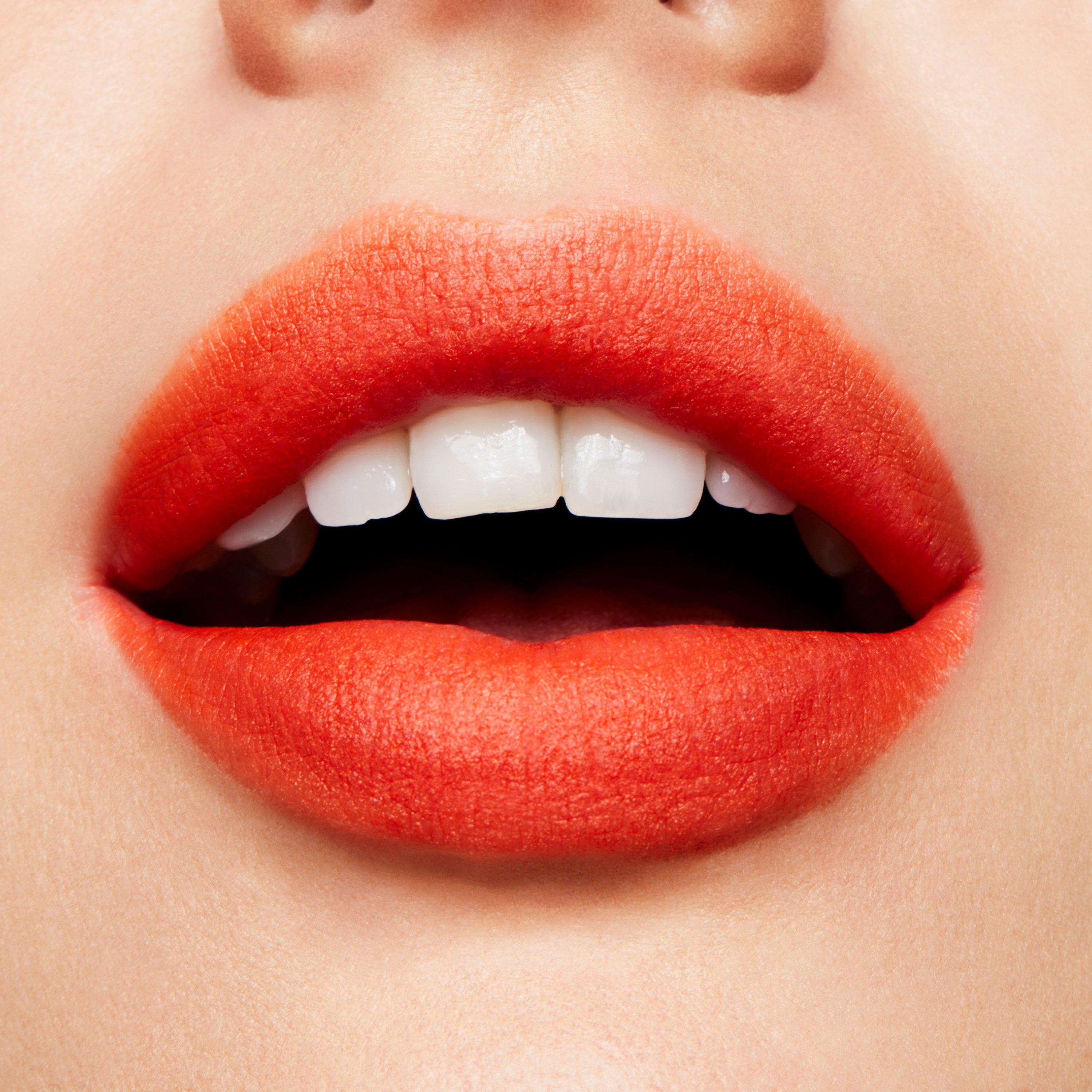 Resort Season - Mac - Powder Kiss Liquid Lip - 4