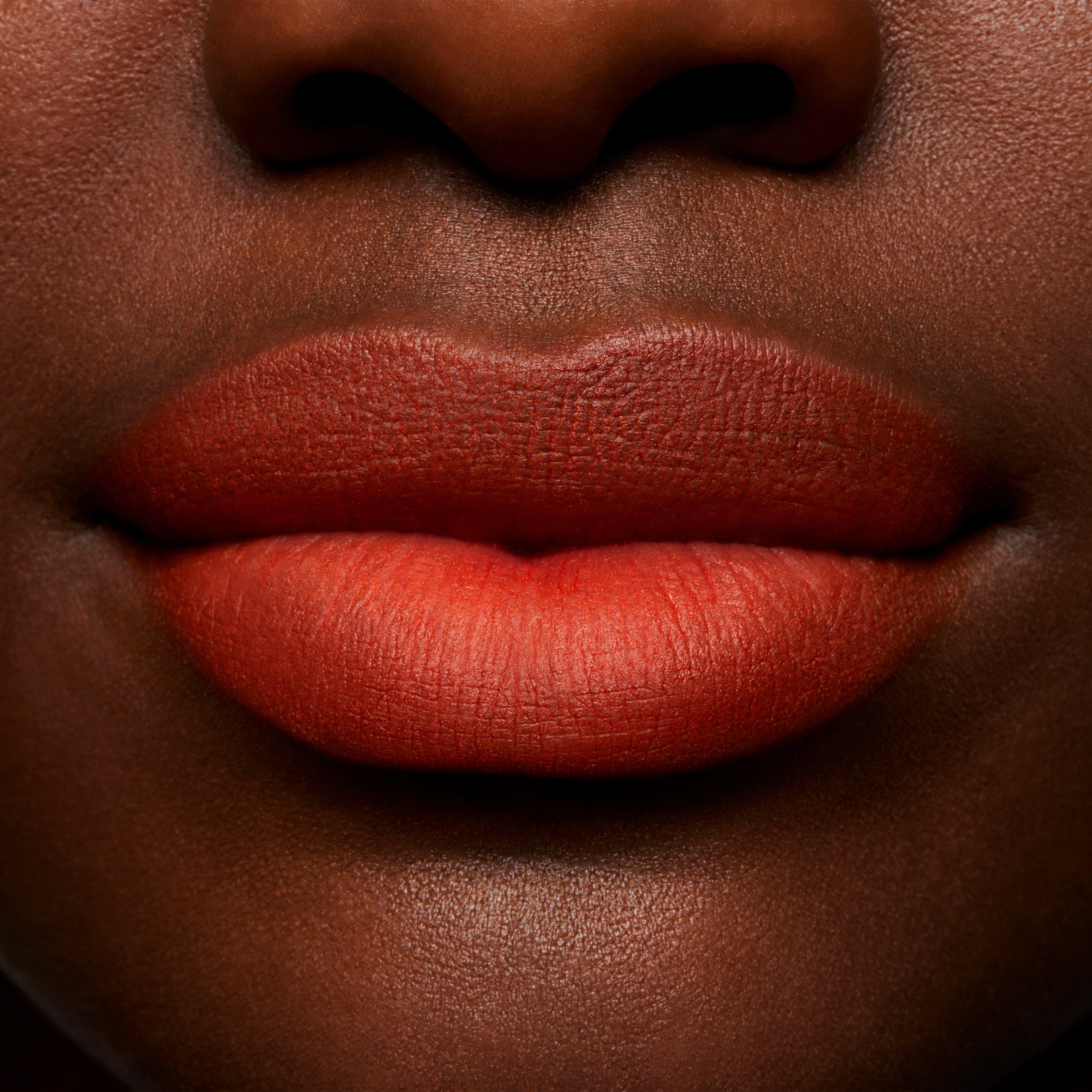 Resort Season - Mac - Powder Kiss Liquid Lip - 6