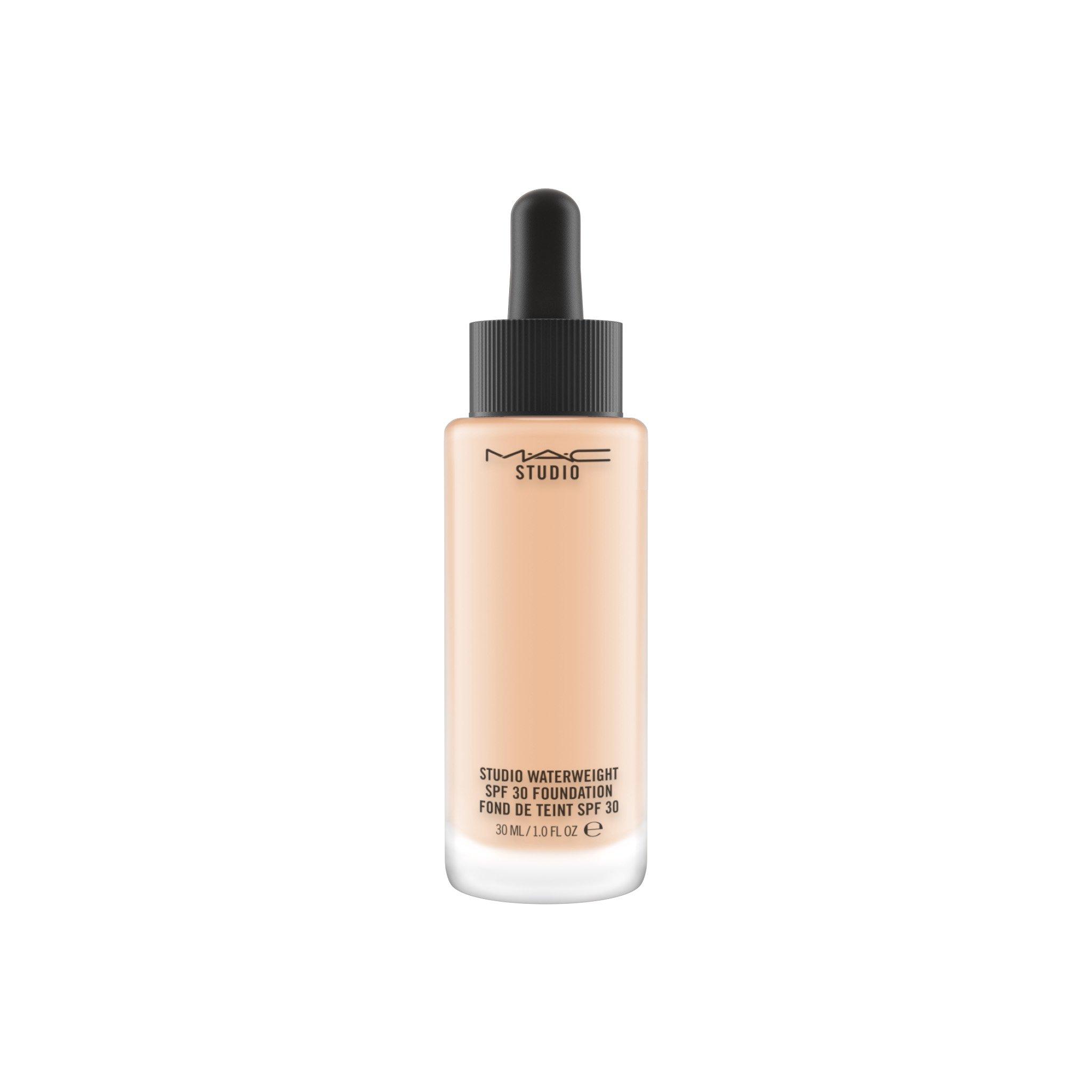 Mac Studio Waterweight SPF 30 Foundation - Nw15