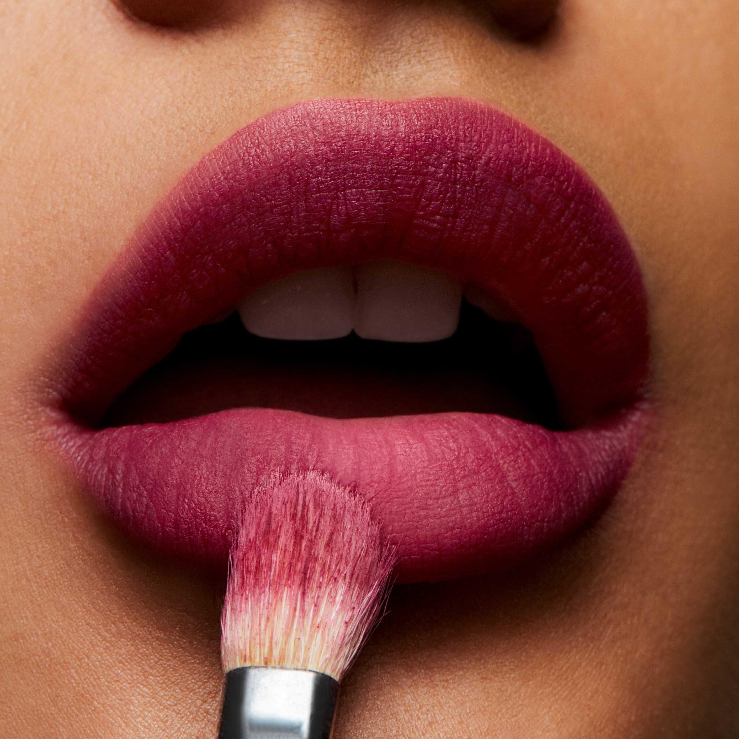 Burning Love - Mac - Powder Kiss Lipstick - 4