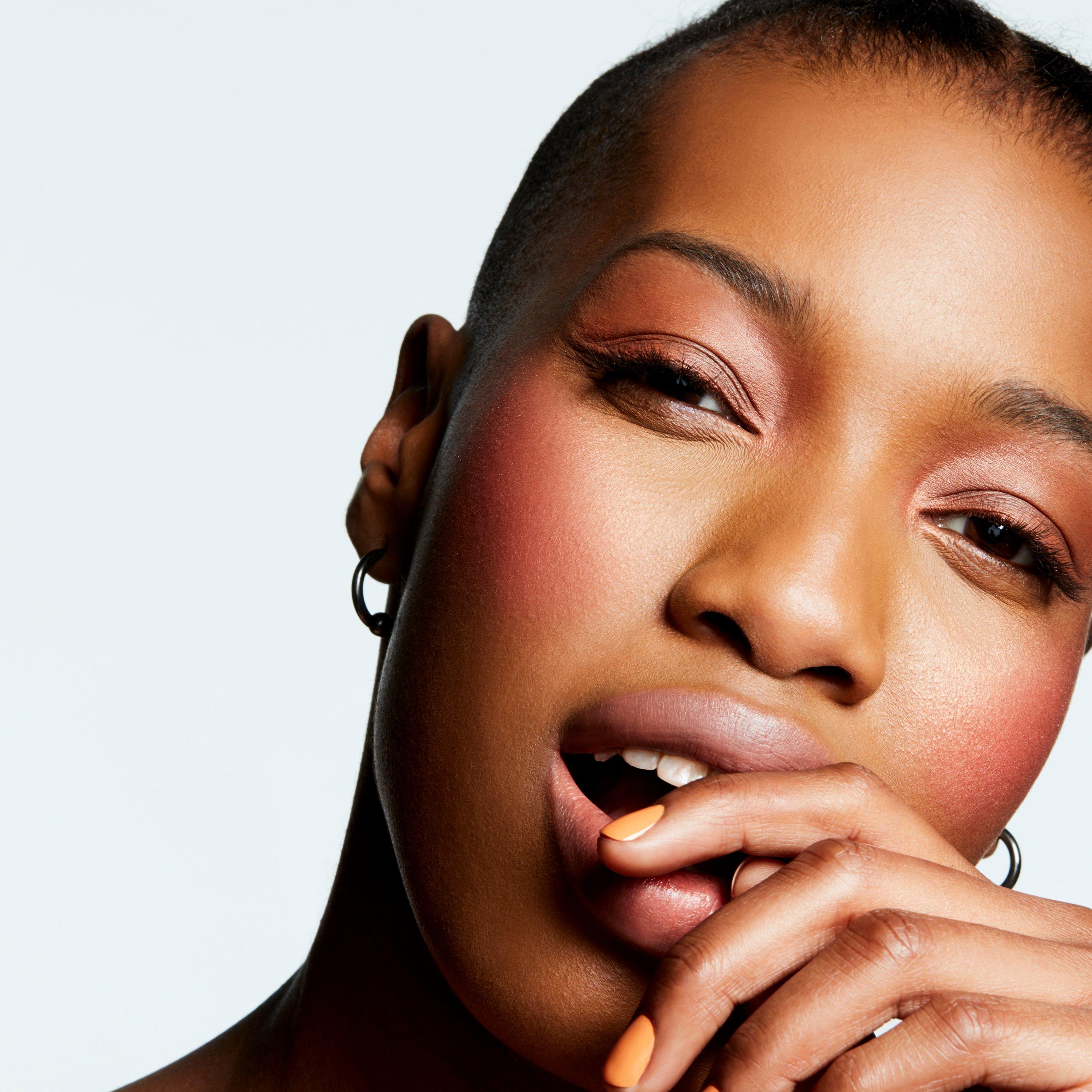 Cheeky Bits - Mac - Extra Dimension Blush - 5