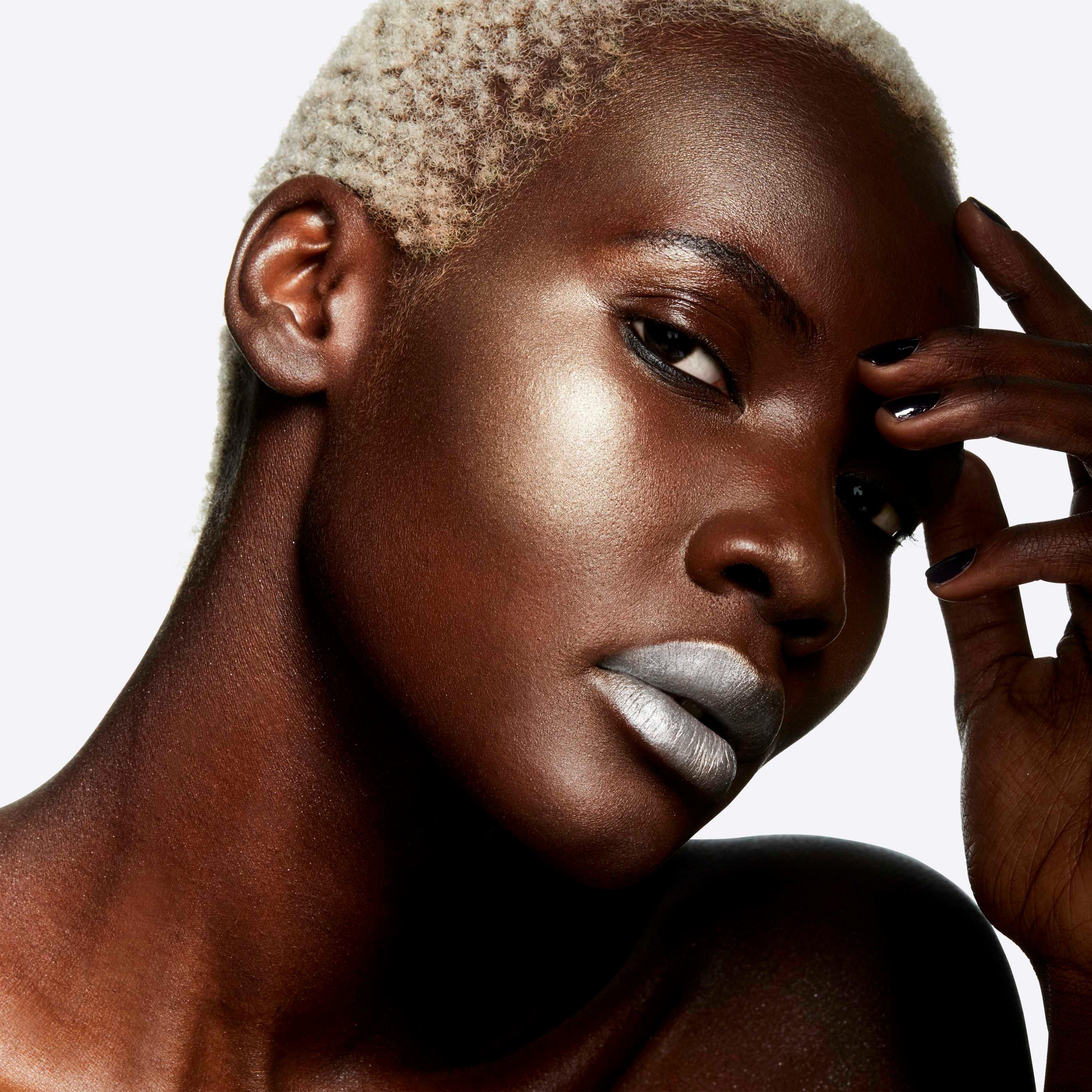 Whisper Of Gilt - Mac - Extra Dimension Skinfinish - 6