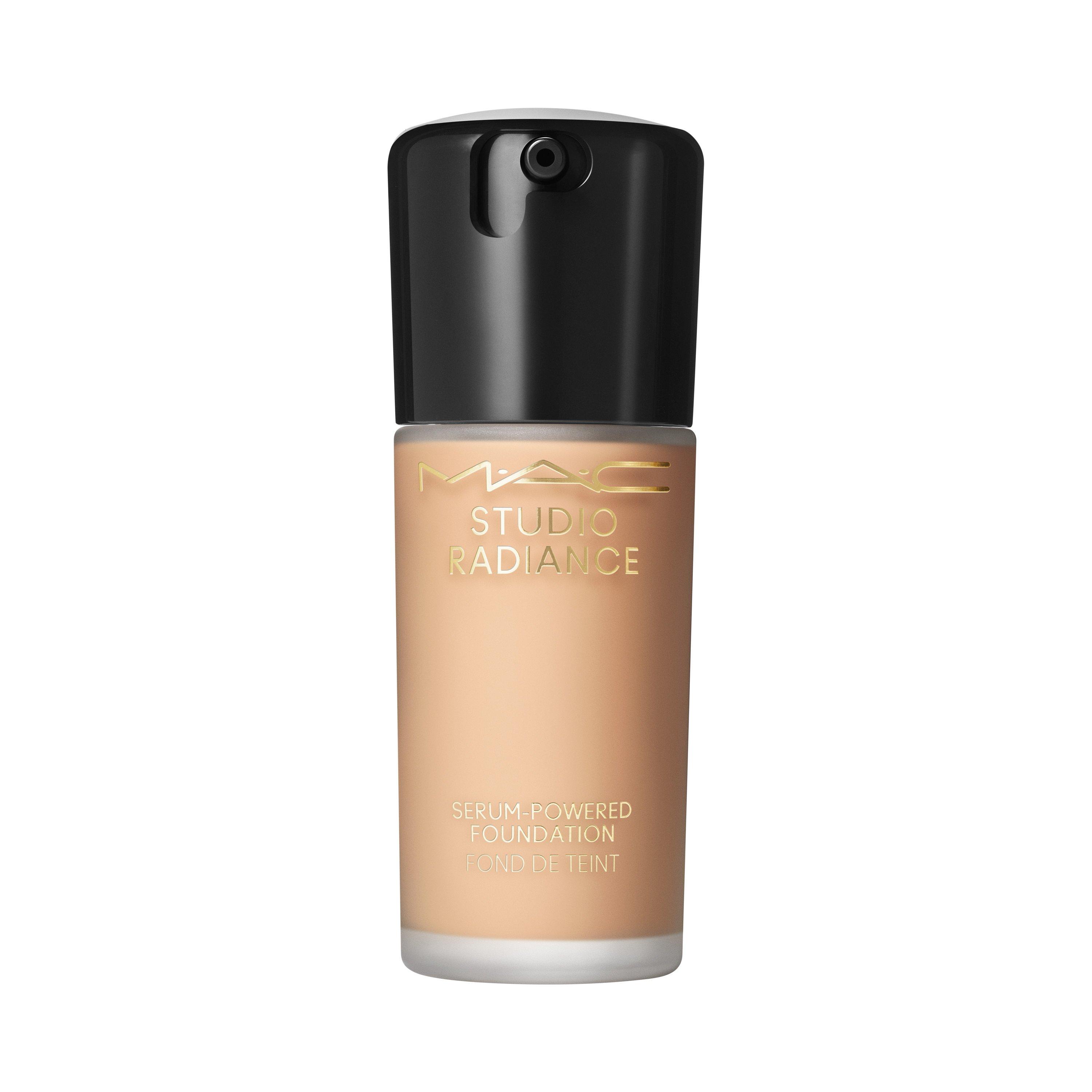 Mac  C3.5 Studio Radiance Serum-Powered™ Foundation