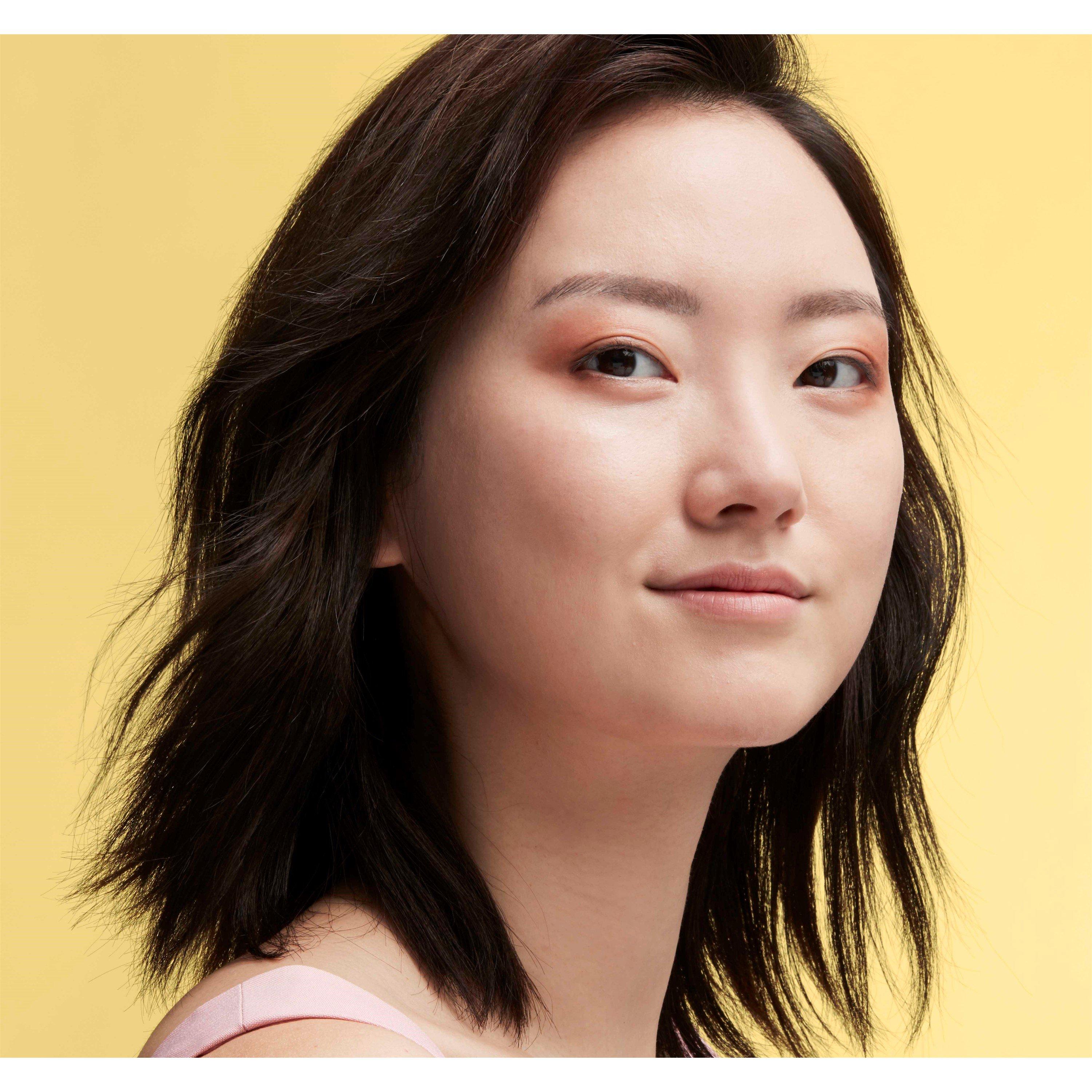 N1 - Mac - Studio Radiance Face And Body Radiant Sheer Foundation - 4