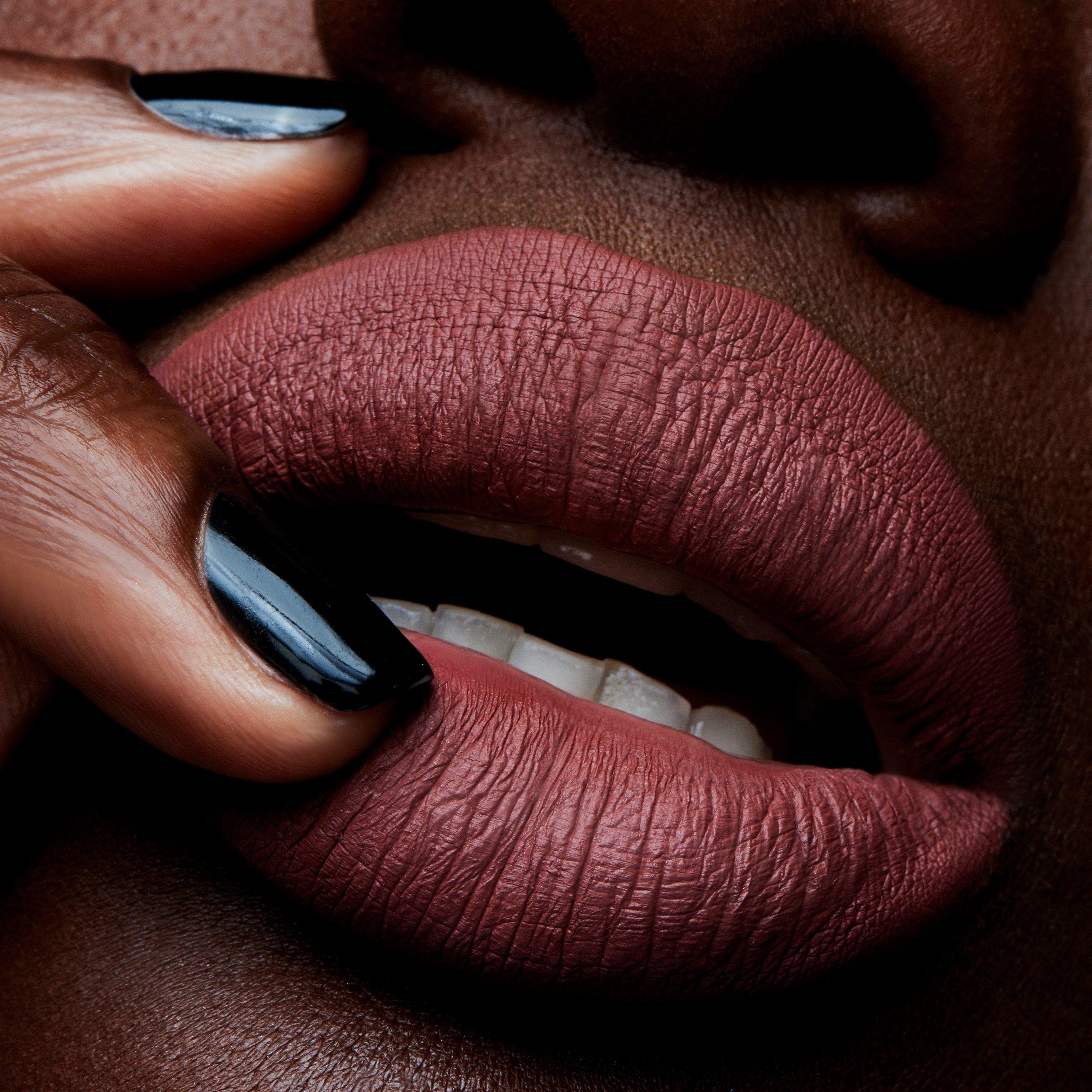 Topped With Bra - Mac - Retro Matte Liquid Lipcolour - 6