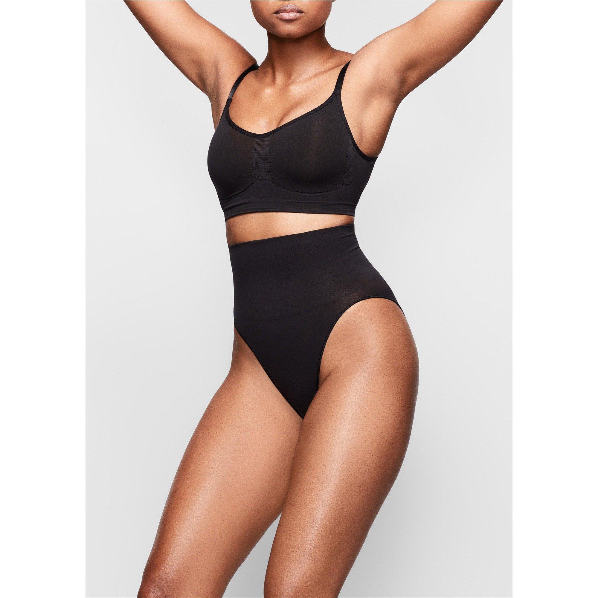 BLACK - SKIMS - B SEAMLESS SCULPT BRALETTE - 4