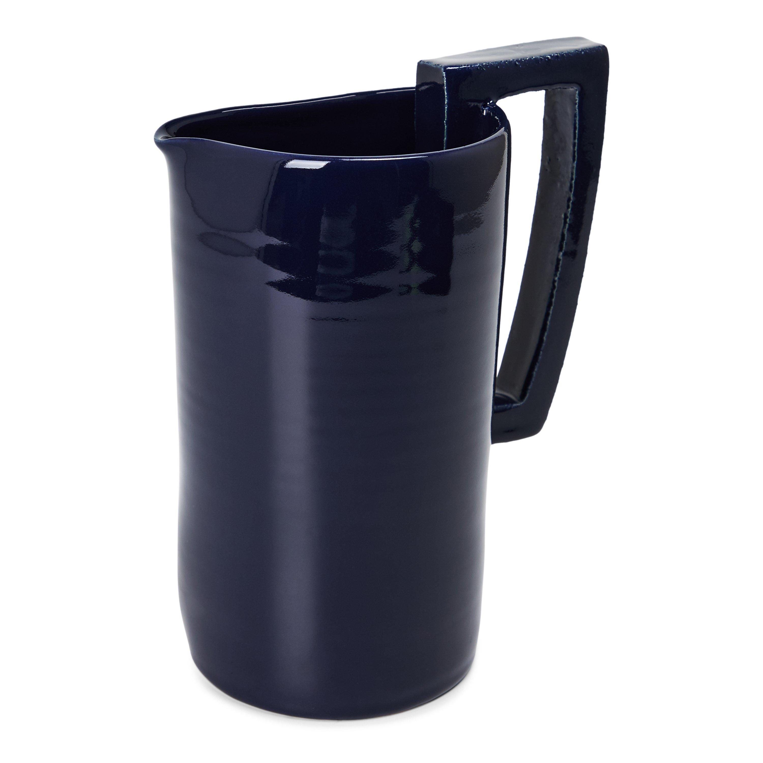 D JUG