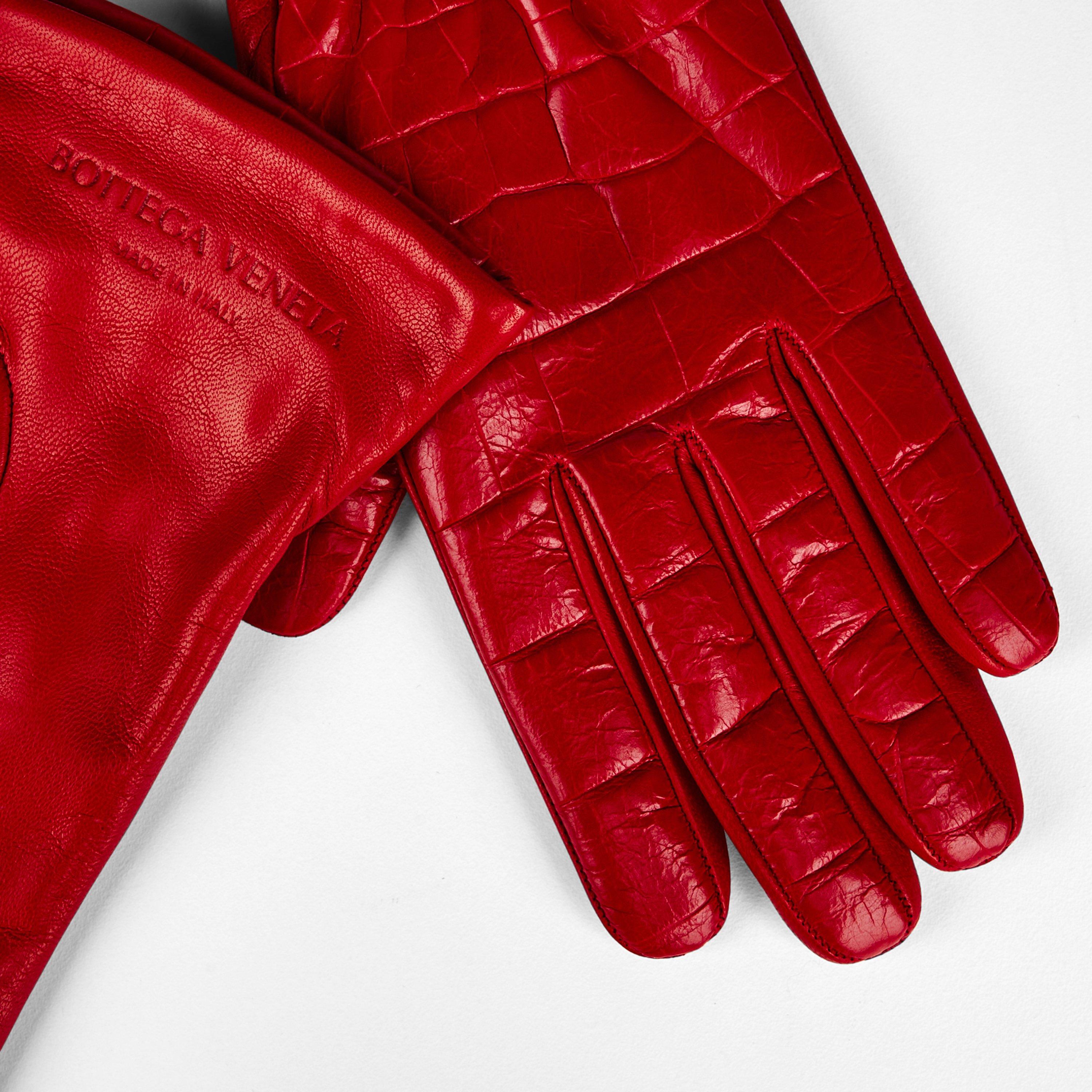 Bright Red - Bottega Veneta - Women's Leather Gloves - 3