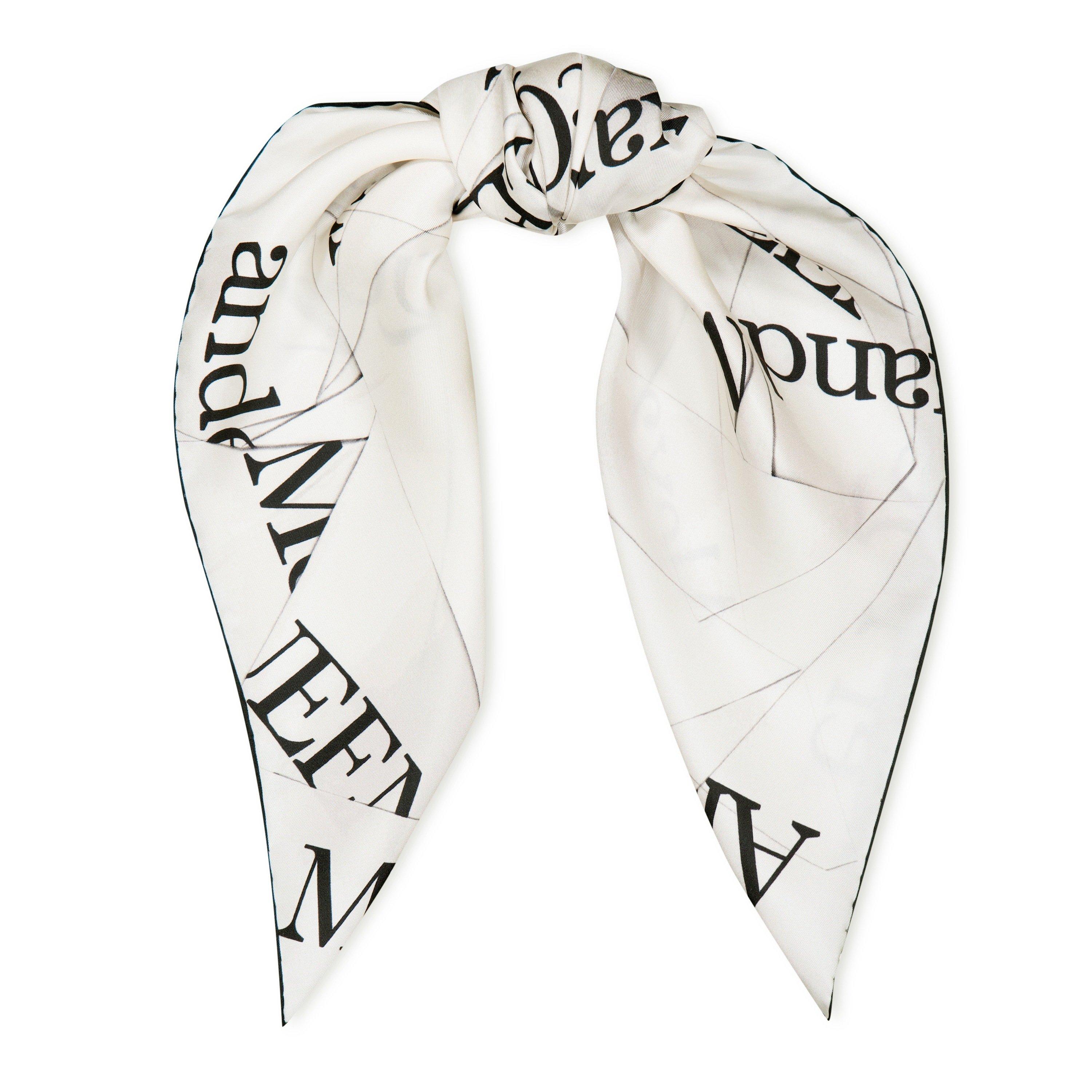 Alexander McQueen ロゴニットロングスカーフ Alexander McQueen ロゴニットロングスカーフ Alexander McQueen