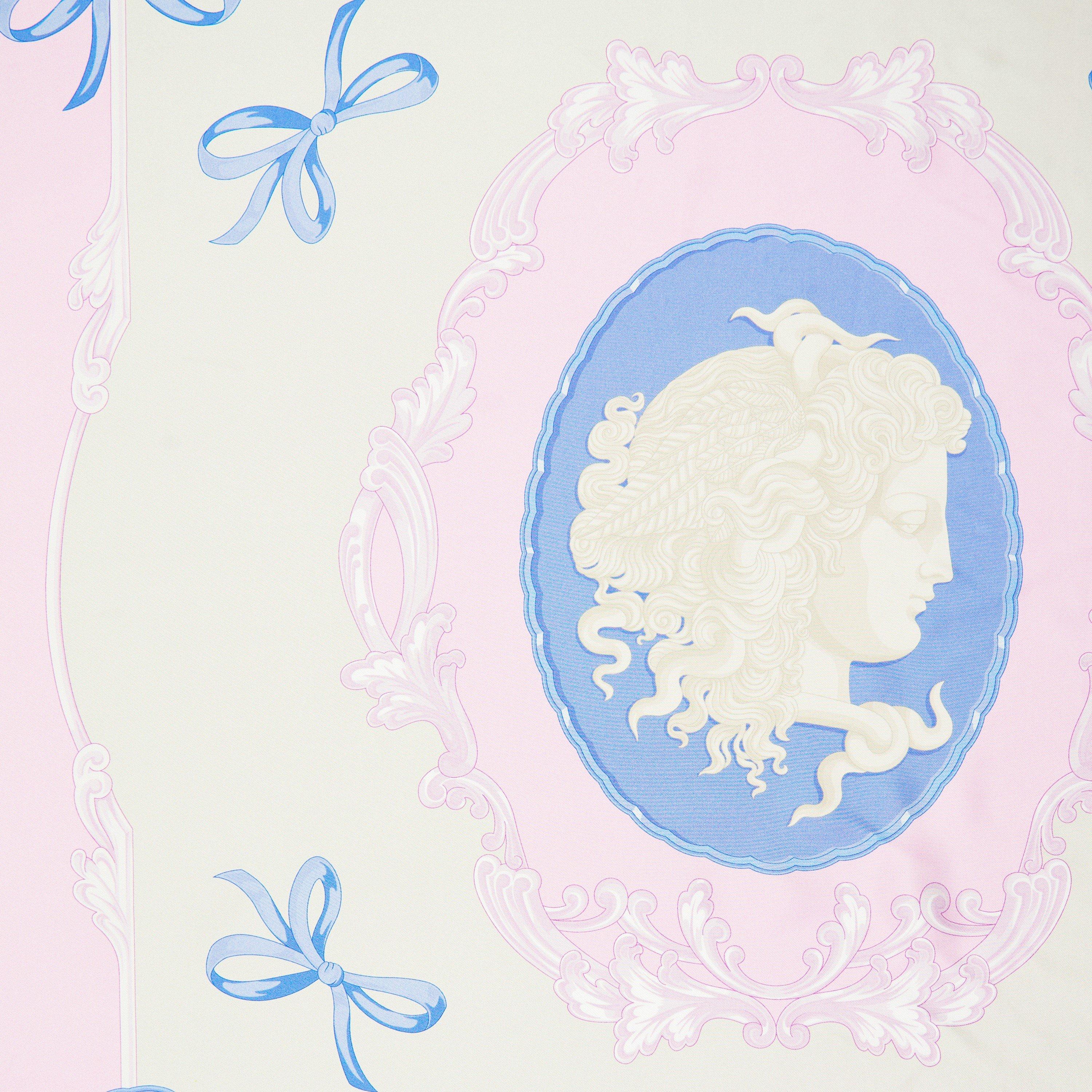 Pstl Pnk/Gry - Versace - Women's Silk Scarf - 2