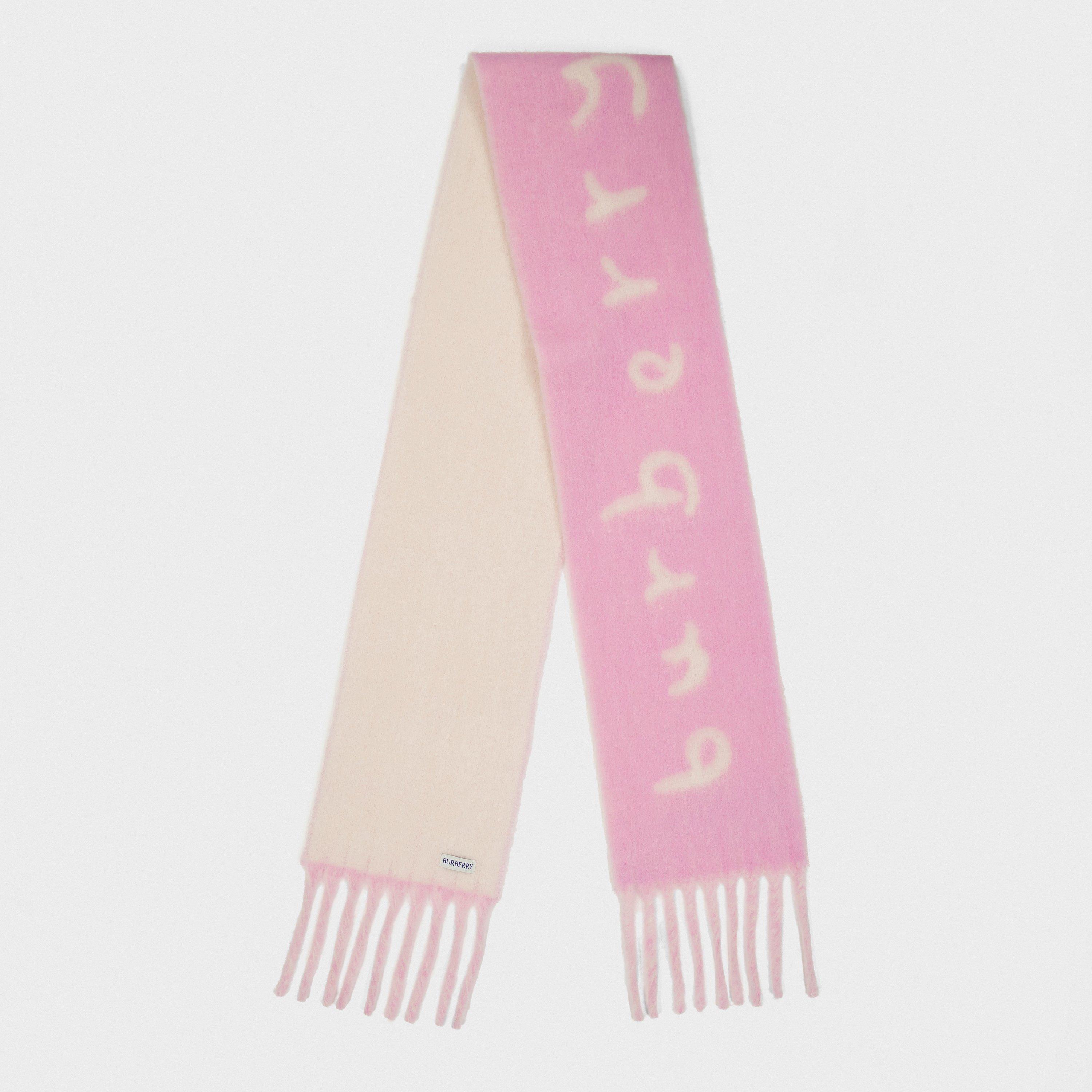 Burberry Women's Burb Text Knitted Scarf