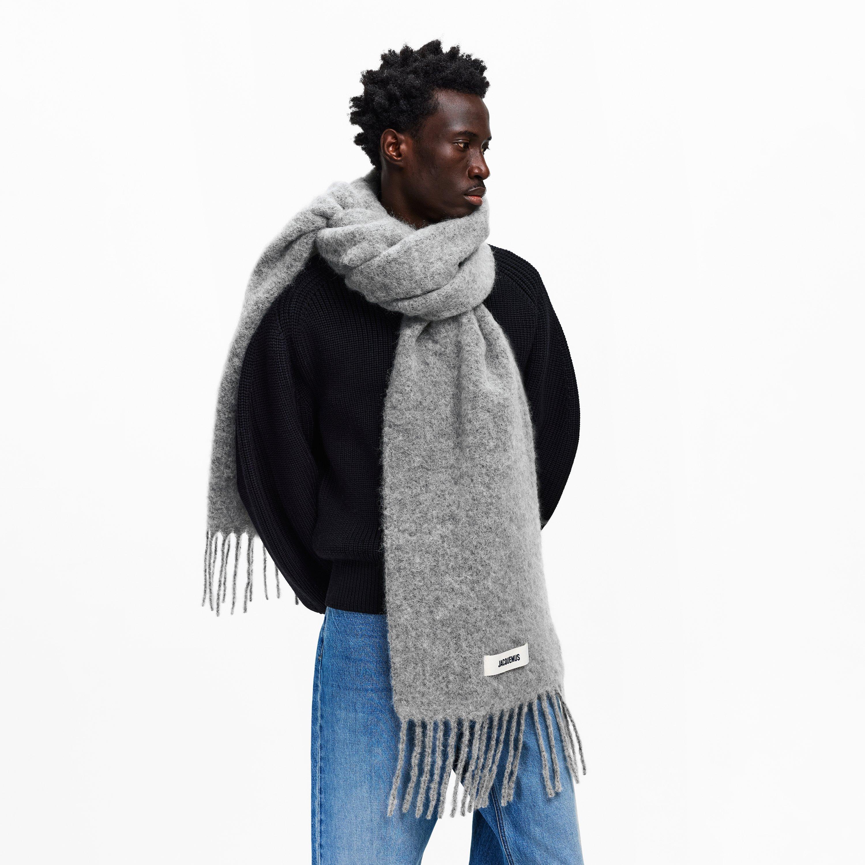 Jacquemus Men's Knitted Scarf | Cruise Fashion