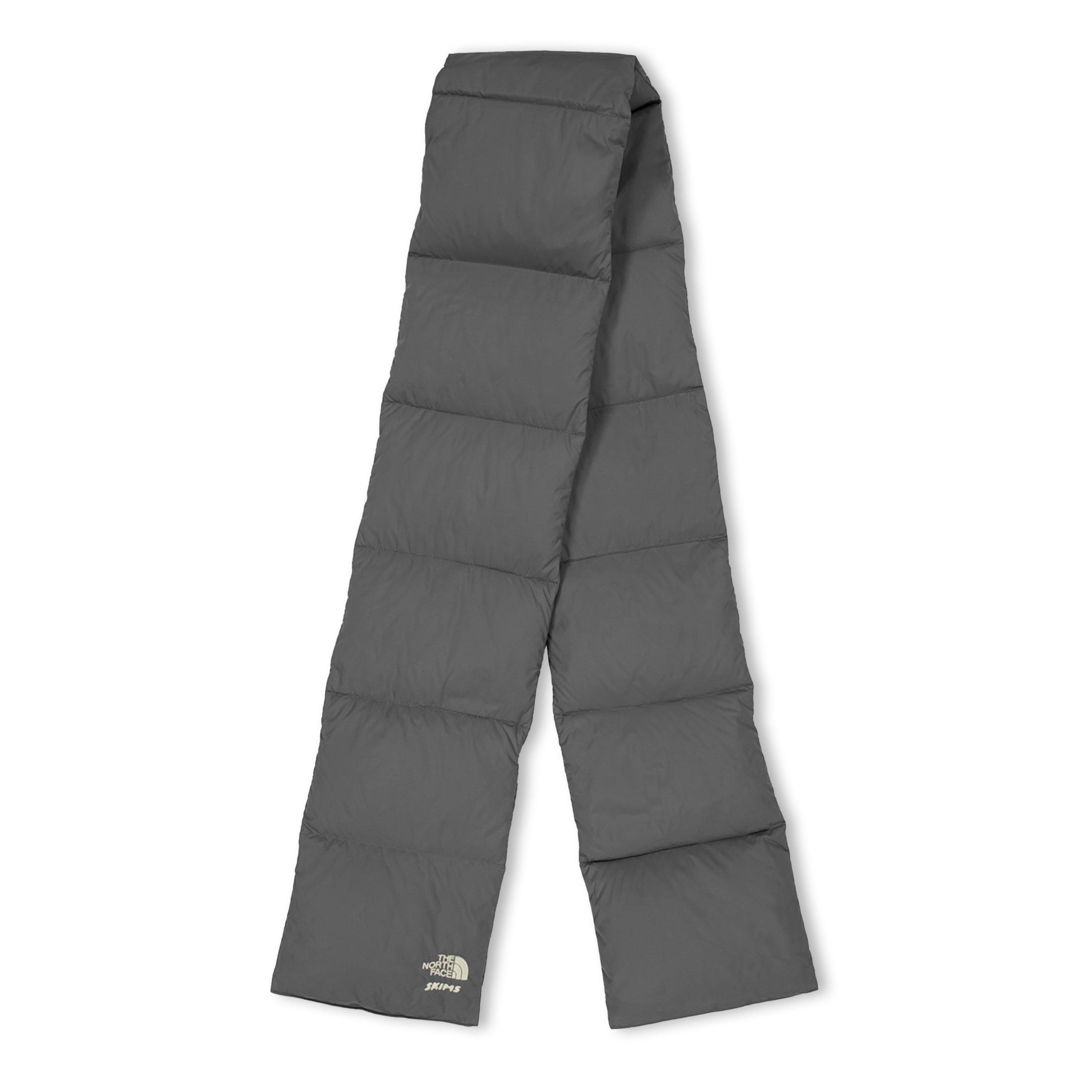 小物 TNF X SKIMS NUPTSE SCARF TNF x Skims Womens Nuptse Scarf | Flannels