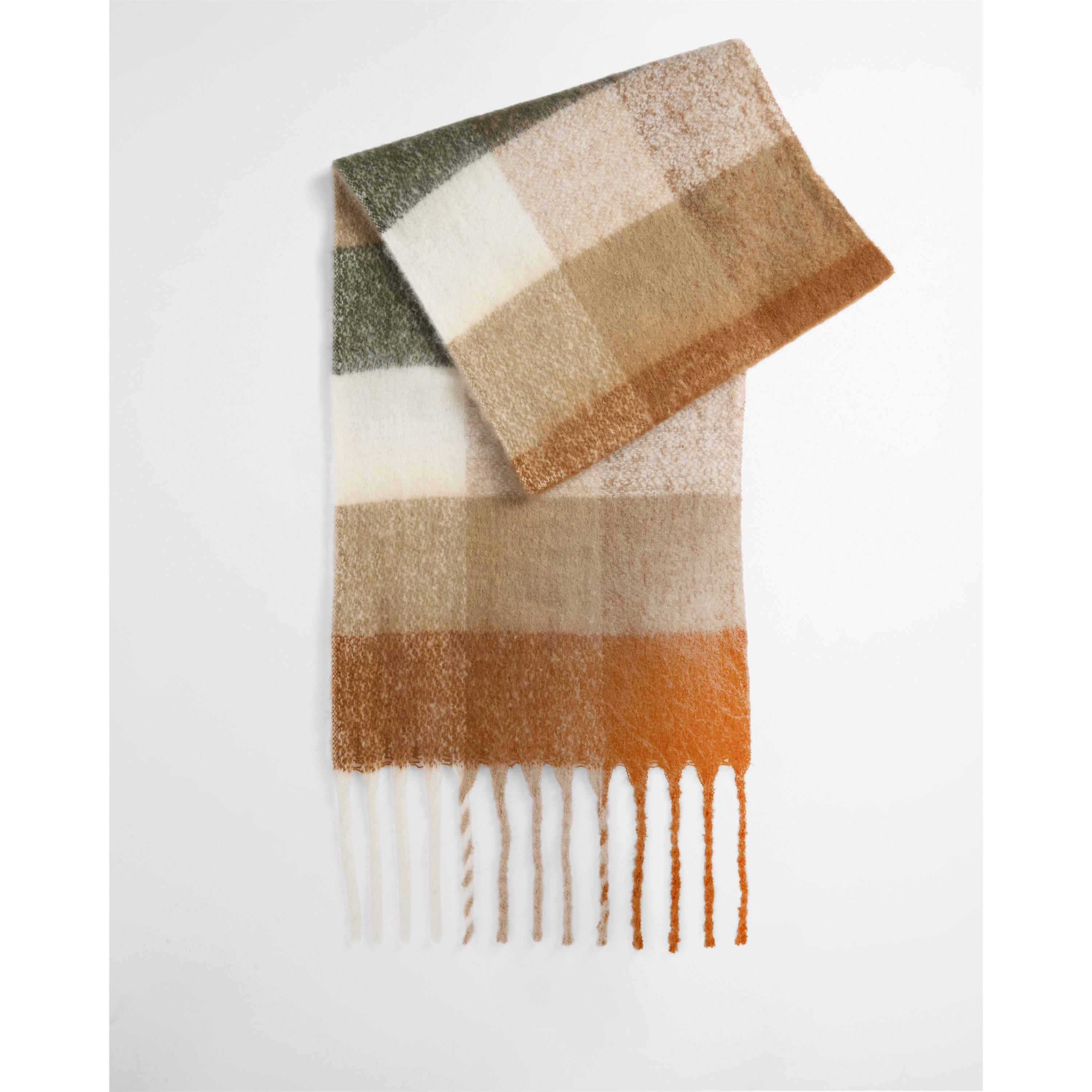 Classic Beige - Barbour - Marie Scarf - 2