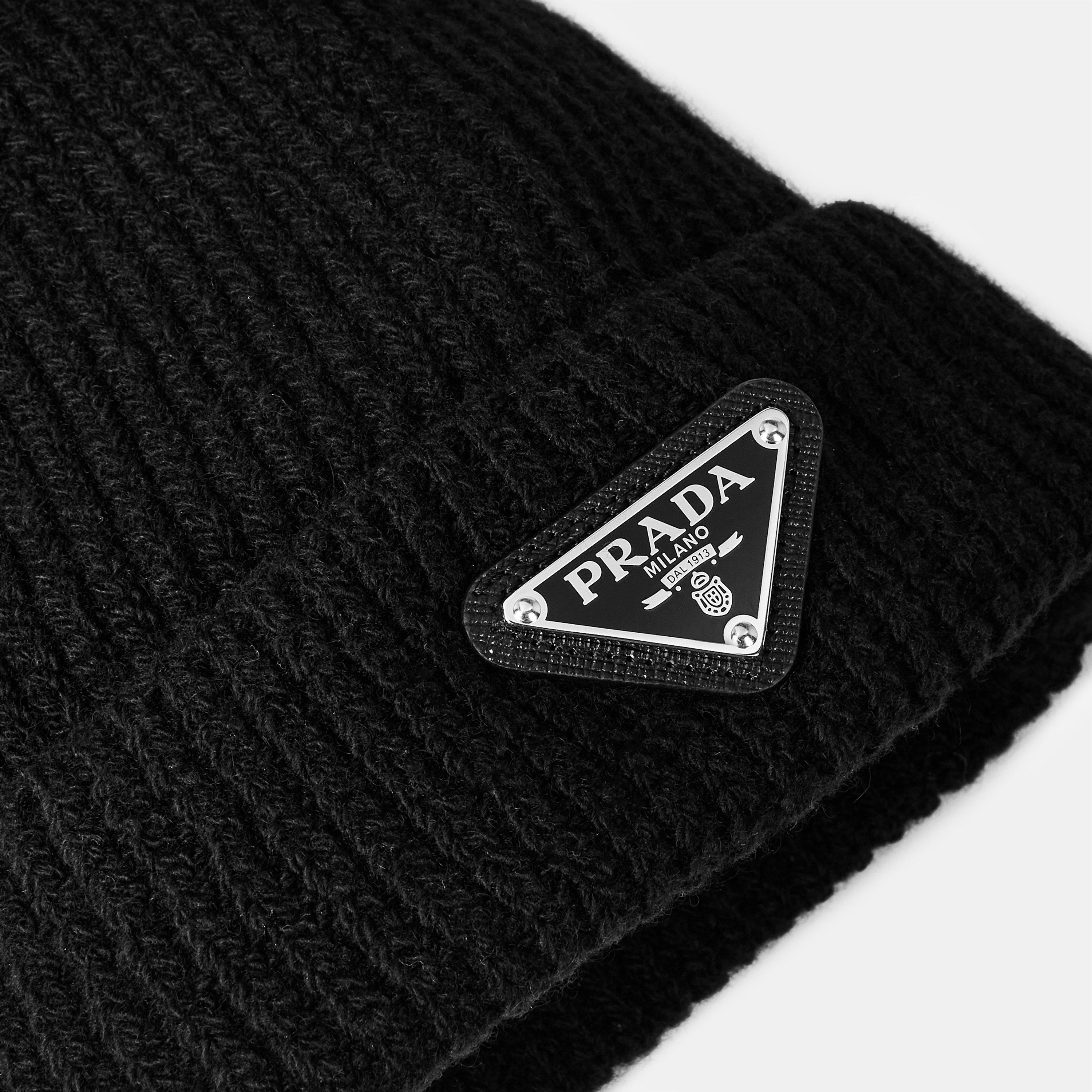 Nero - Prada - Men'S Wool Badge Logo Beanie - 4