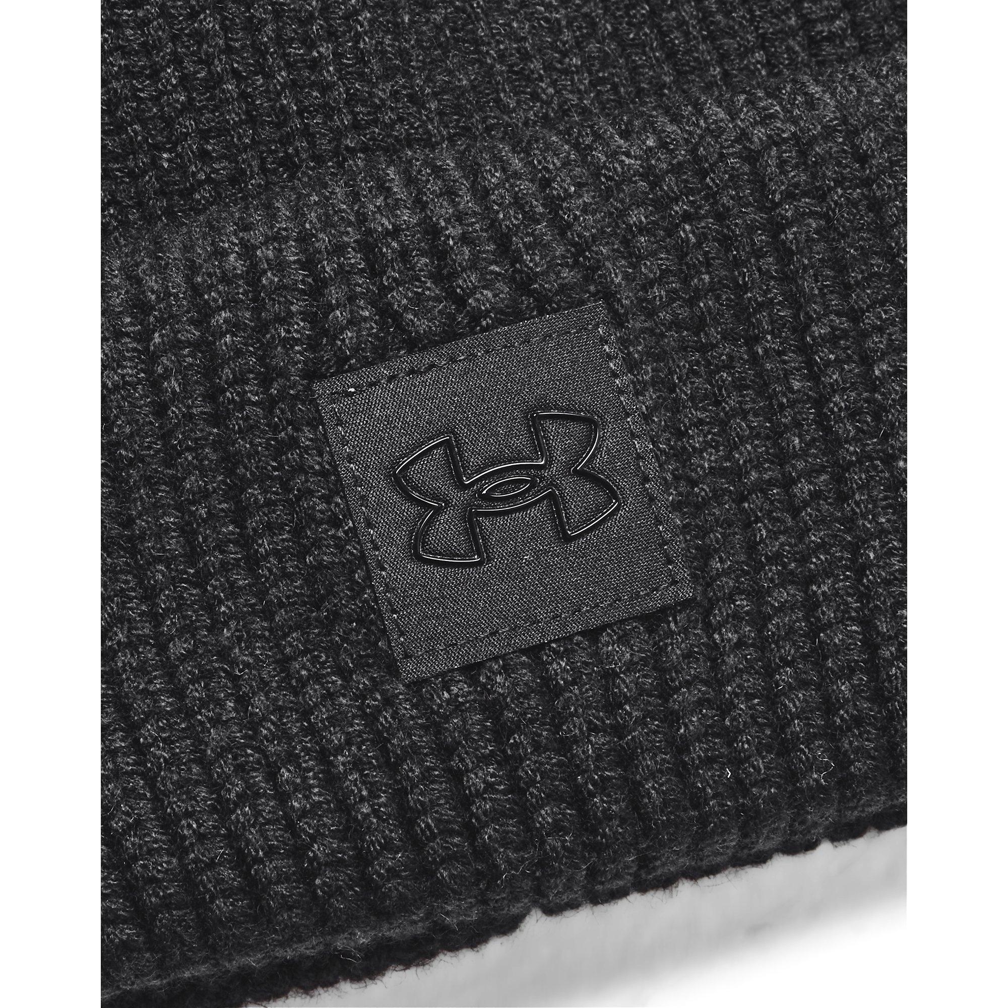 Triple Black - Under Armour - Halftime Ribbed Pom Beanie - 5
