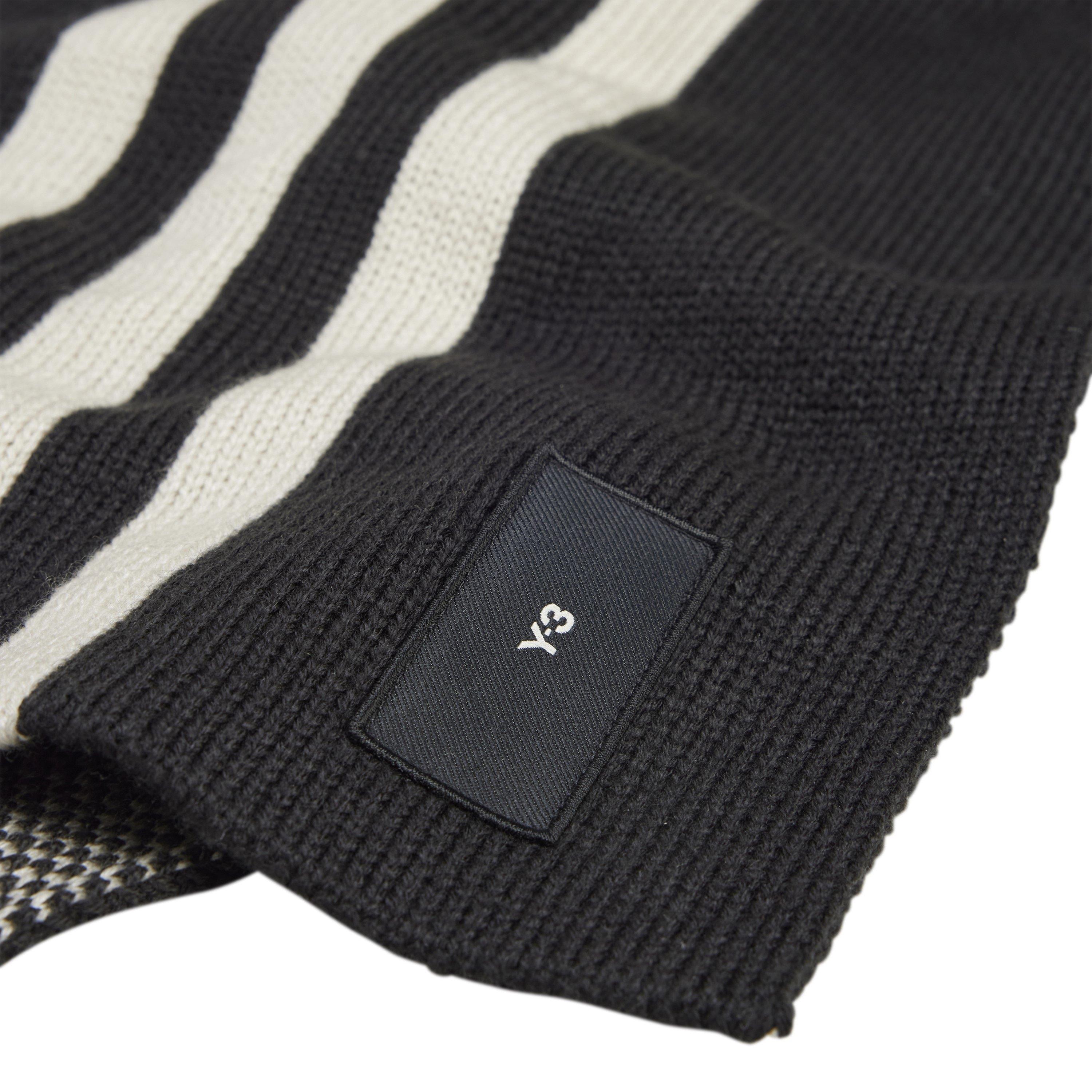 Black - Y3 - Y3 3 Stripe Srf Sn99 - 2