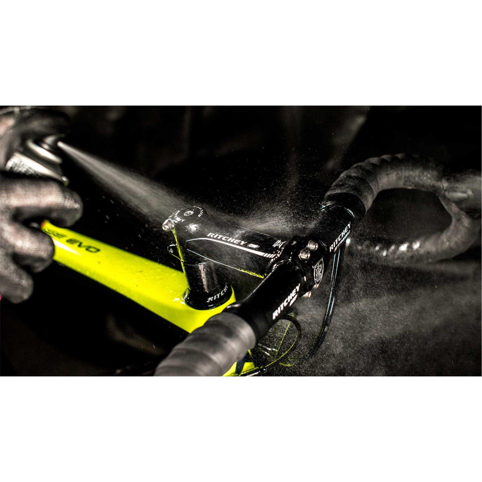 Black 400ml - Muc-Off - MO-94 Protect and Shine Spray - 5