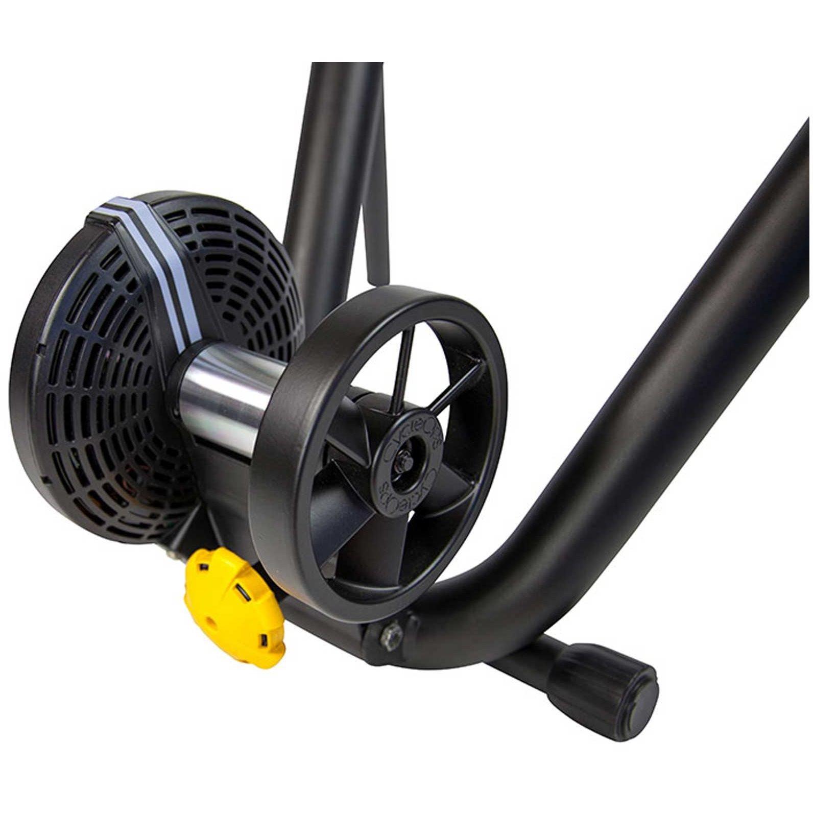 Black - Saris - Saris M2 Wheel On Trainer - 2