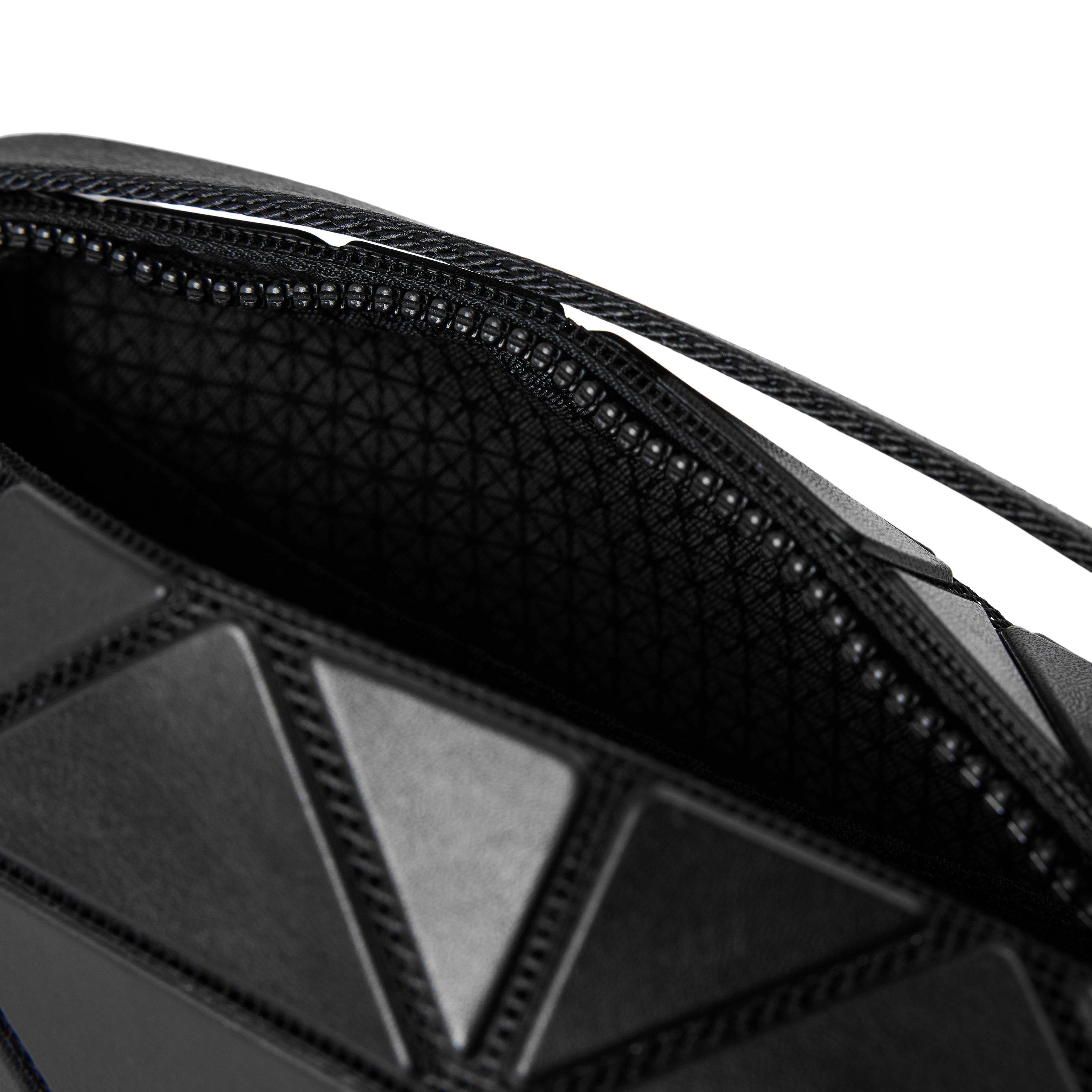 BLACK - Issey Miyake - CUBOID SMALL CAMERA BAG - 4