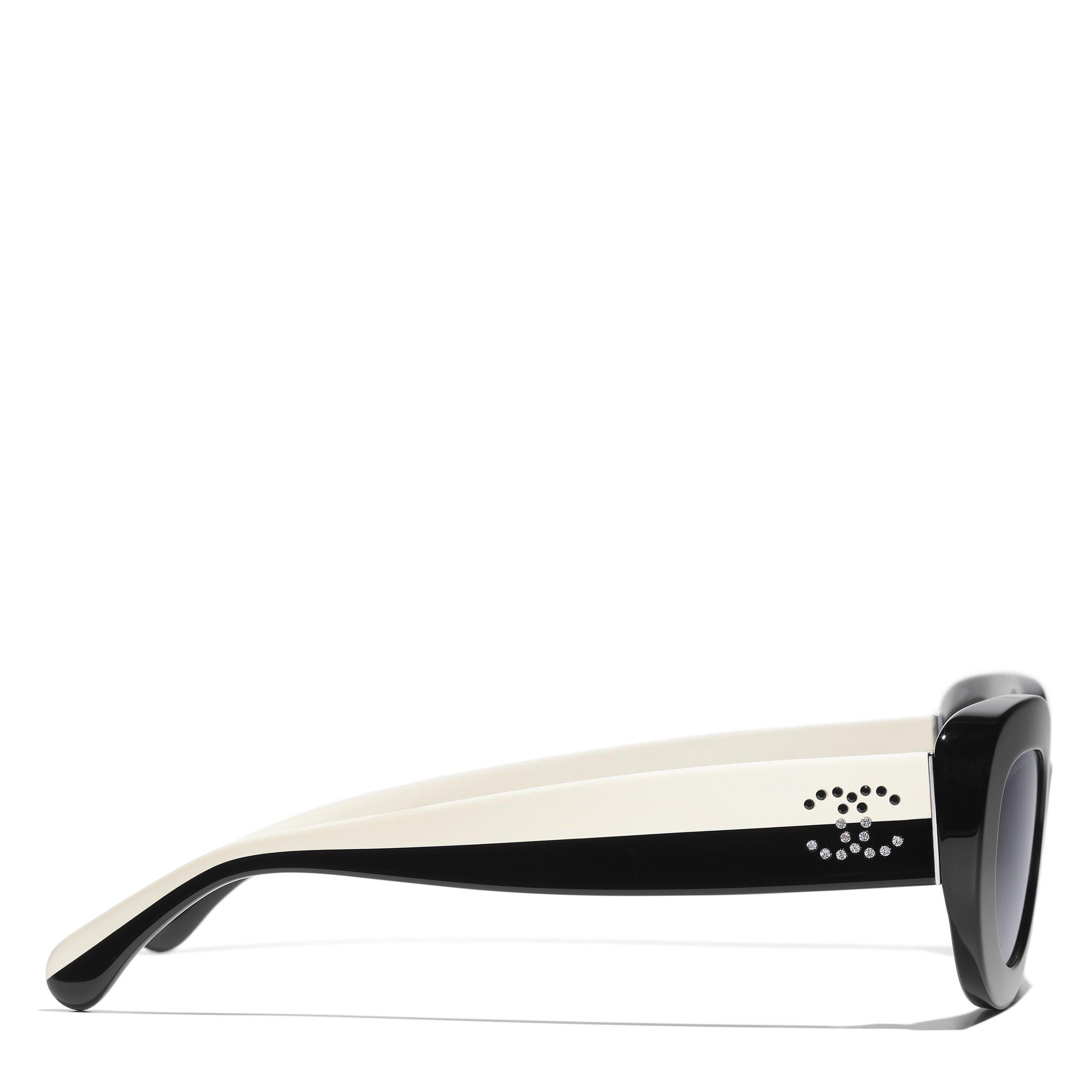 BLACK AND WHITE - CHANEL - CHANEL OVAL LOGO ACETATE SG - 2