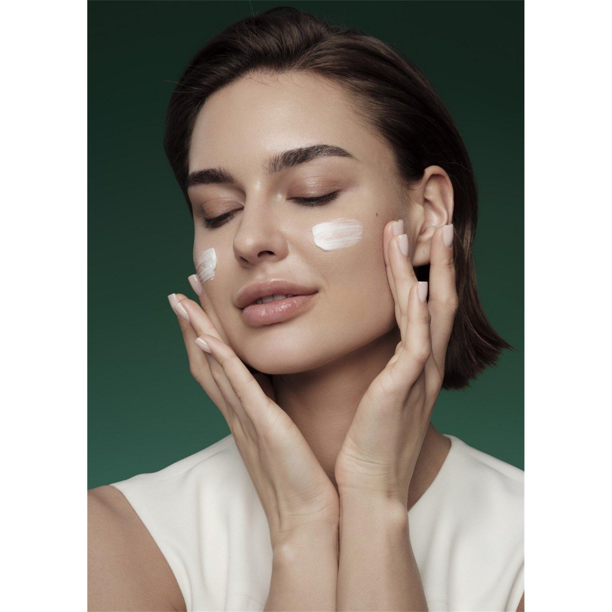 Not Applicable - Revive - VOLUMIZING NIGHT CREAM 50 - 3
