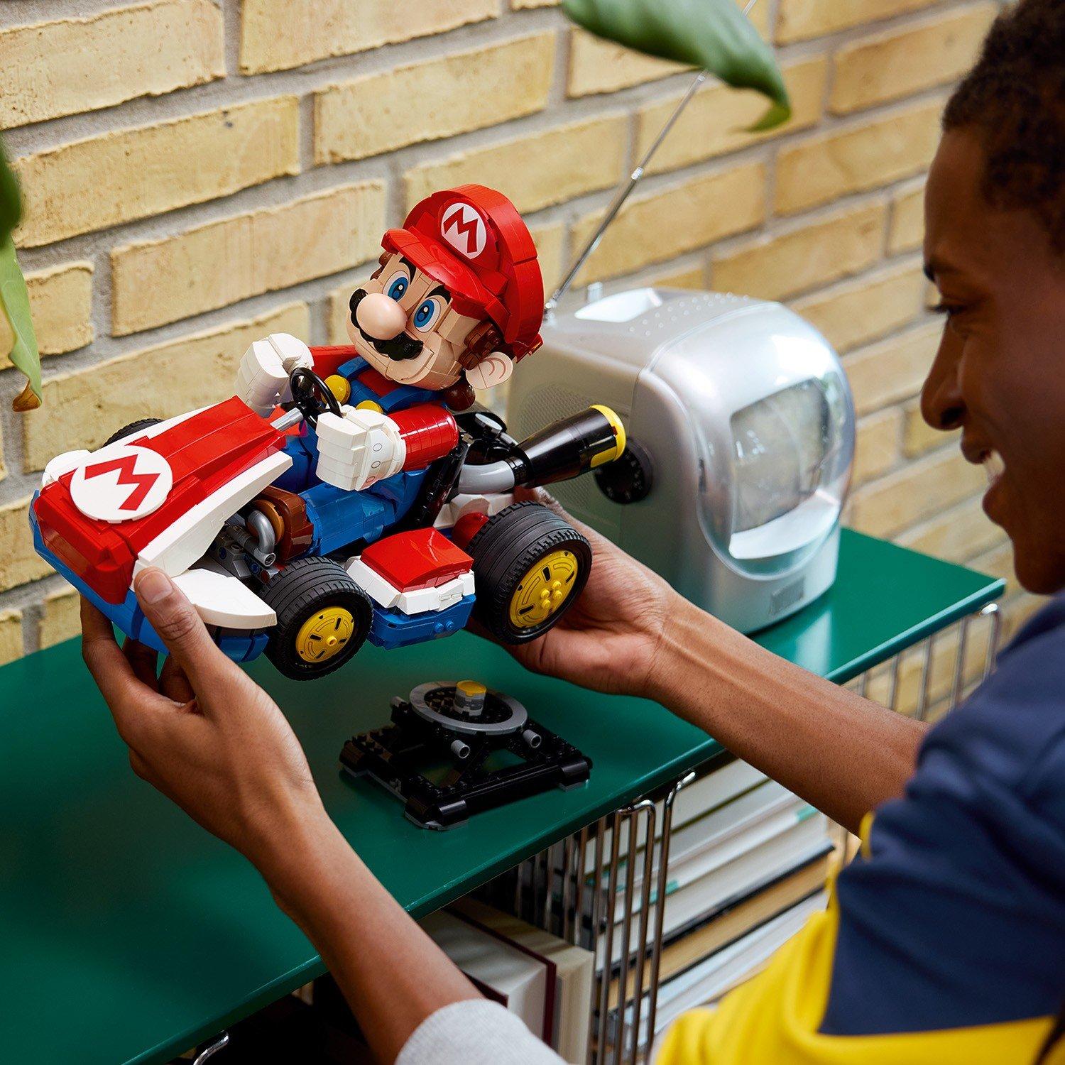 TBC - LEGO - LEGO® Super Mario - Mario & Standard Kart 72037 - 12