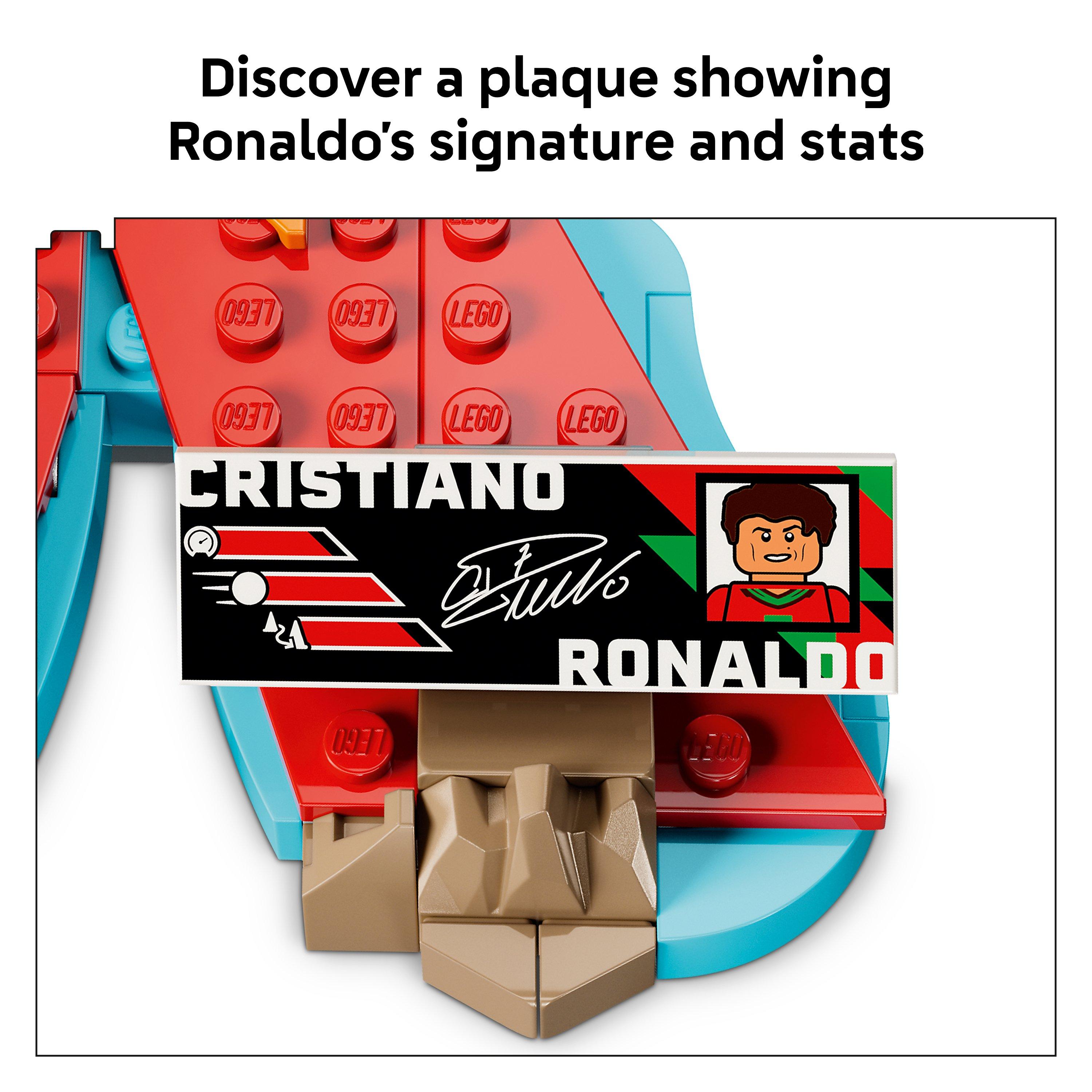 Ronaldo - LEGO - LEGO Editions Cristiano Ronaldo – Soccer Highlights - Building Set for Boys & Girls Ages 10+ - 430 - 4