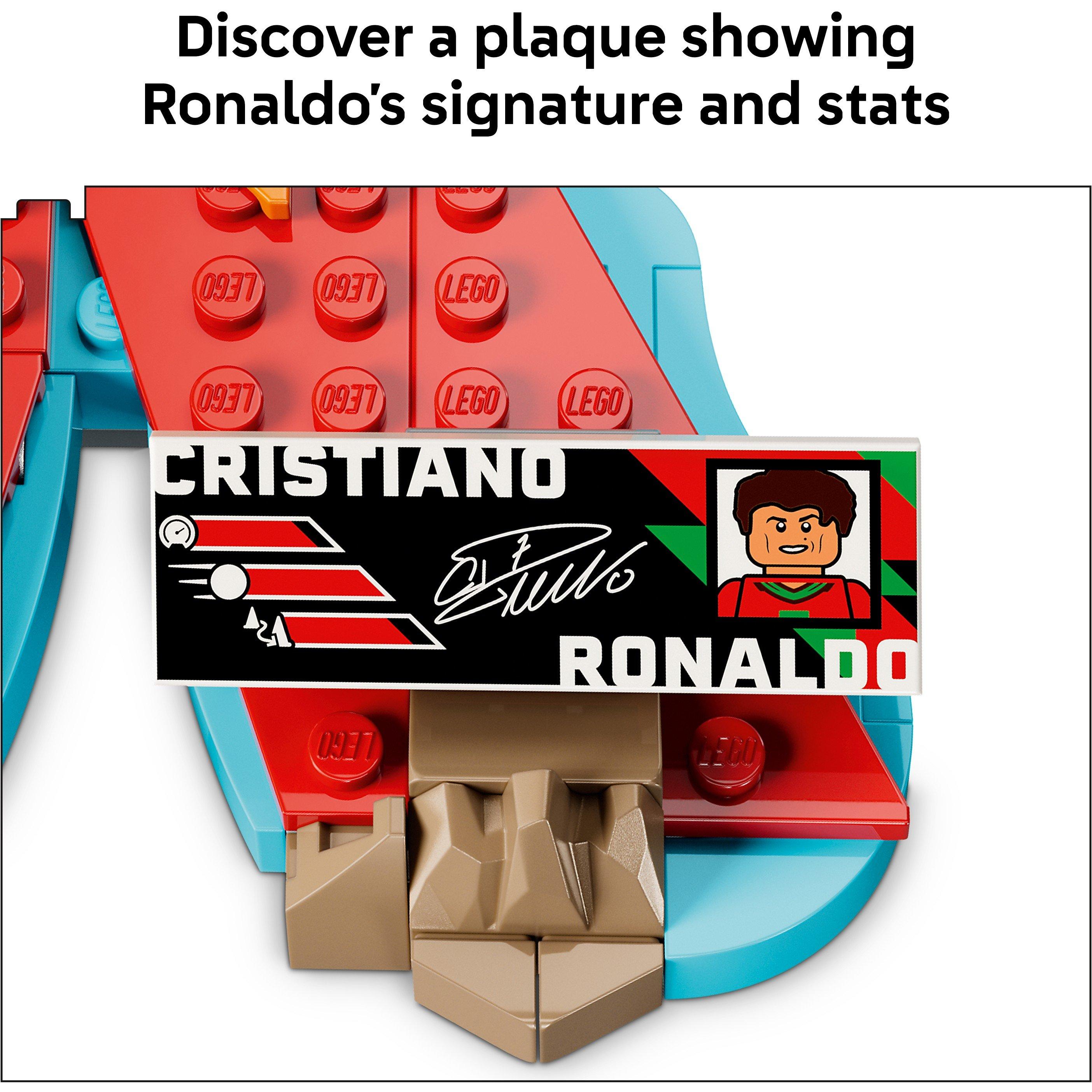 Ronaldo - LEGO - LEGO Editions Cristiano Ronaldo – Soccer Highlights - Building Set for Boys & Girls Ages 10+ - 430 - 5