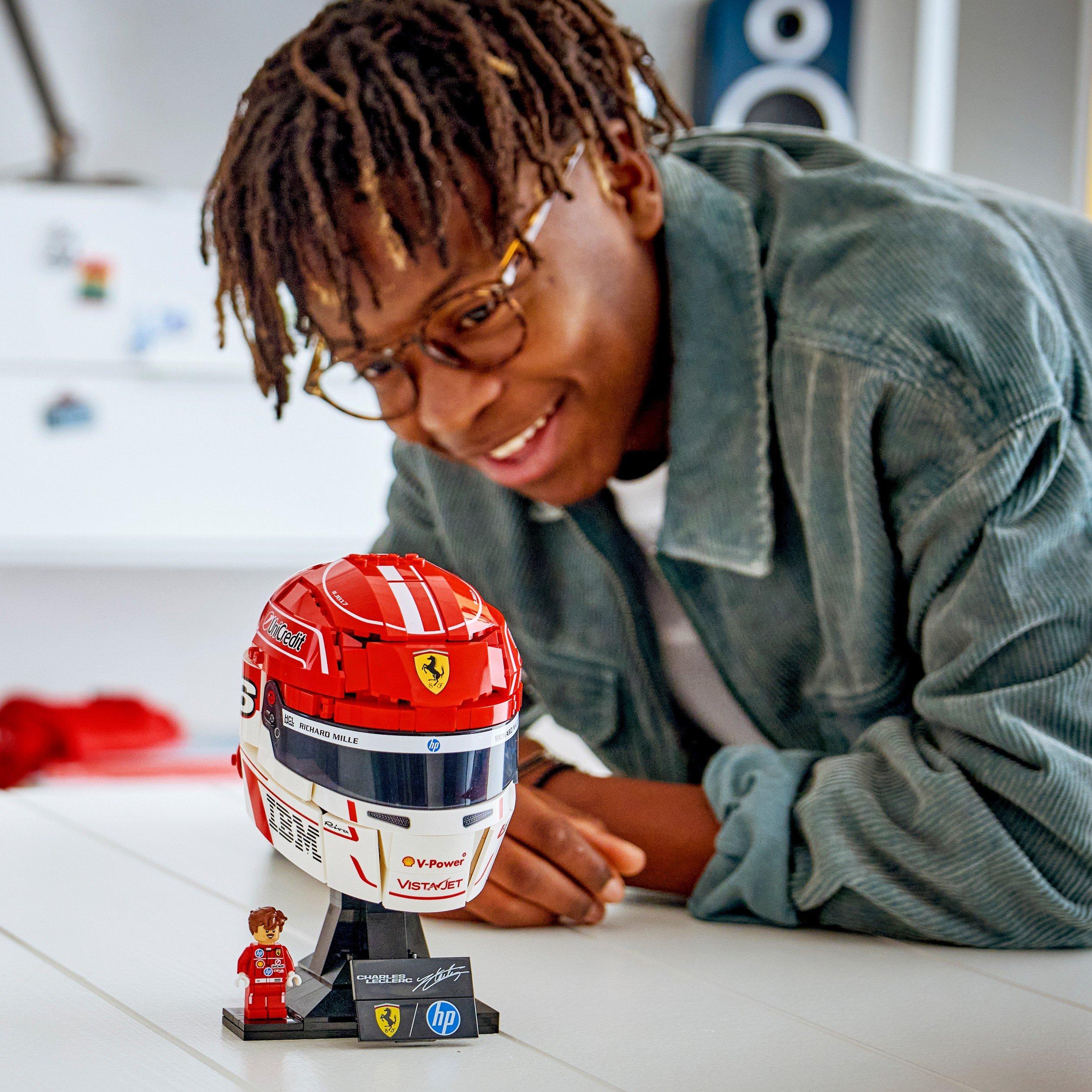 Leclerc-hjelm - LEGO - LEGO Editions Scuderia Ferrari HP Charles Leclerc Helmet - Building Set for Teens Ages 14+ - 43014 - 7