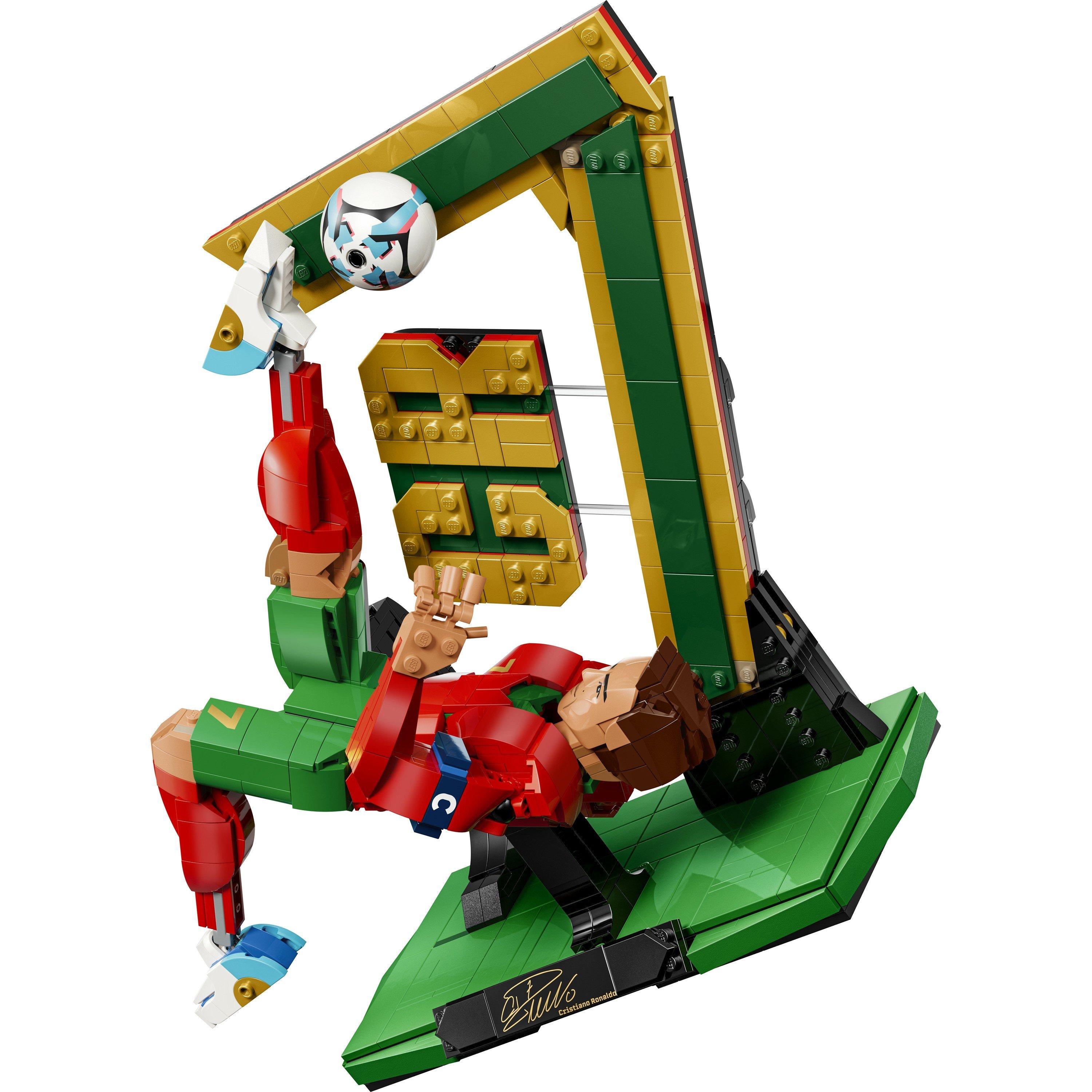 Ronaldo - LEGO - Editions Cristiano Ronaldo – Football Legend Set 43016 - 10
