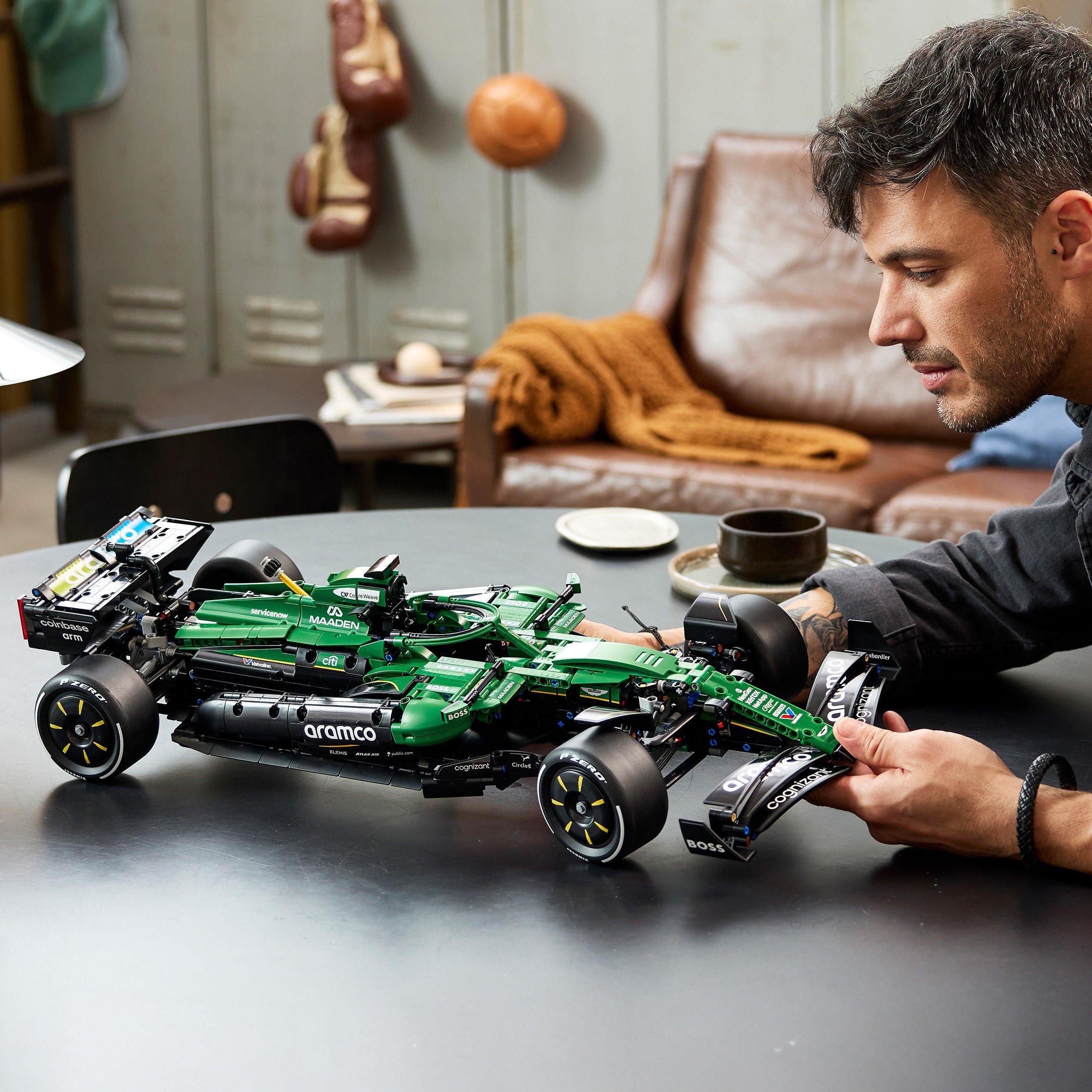 F1 AMR25 - LEGO - LEGO 42240 TECHNIC 63 - 7