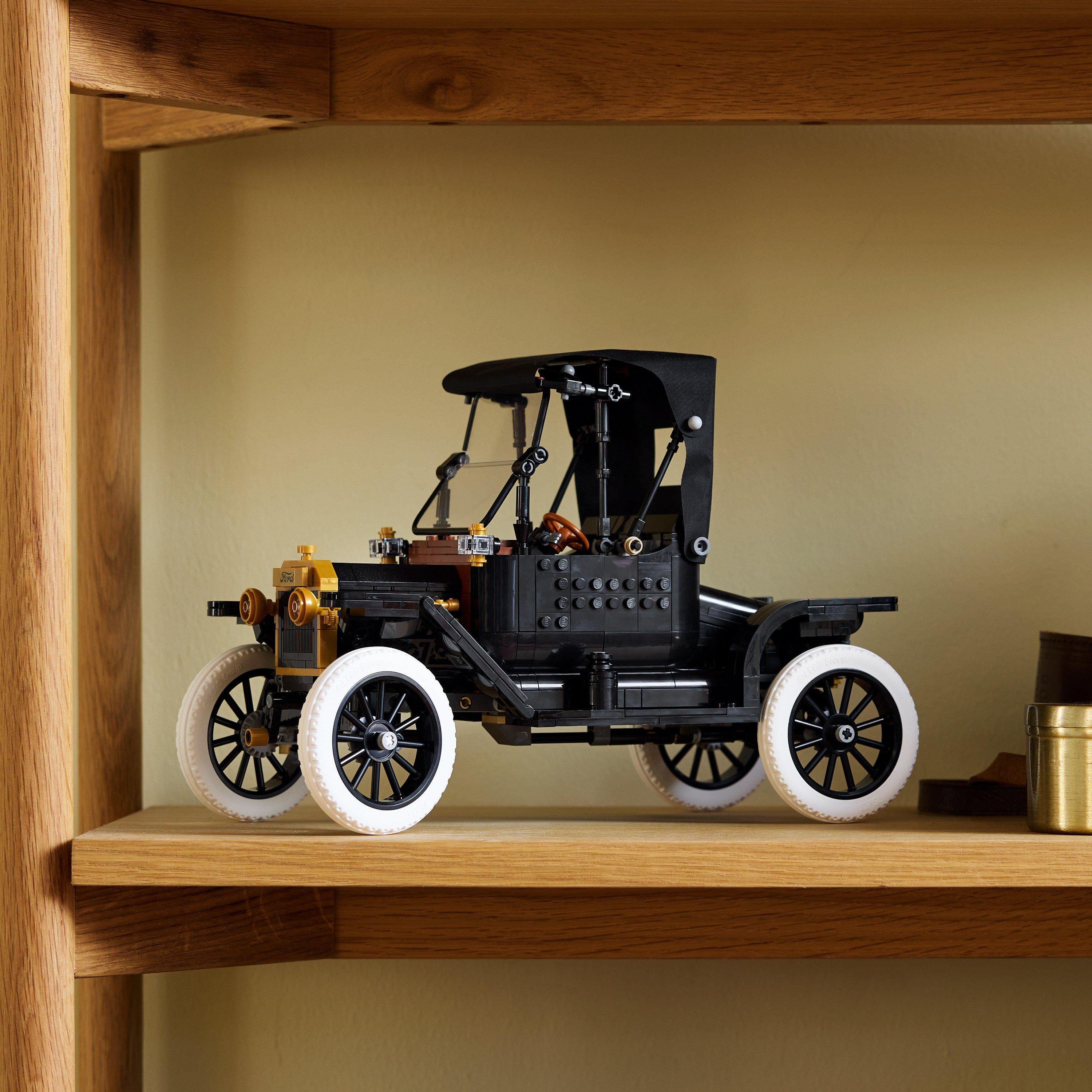 Travel History - LEGO - Icons Ford Model T Retro Car Kit for Adults 11376 - 8