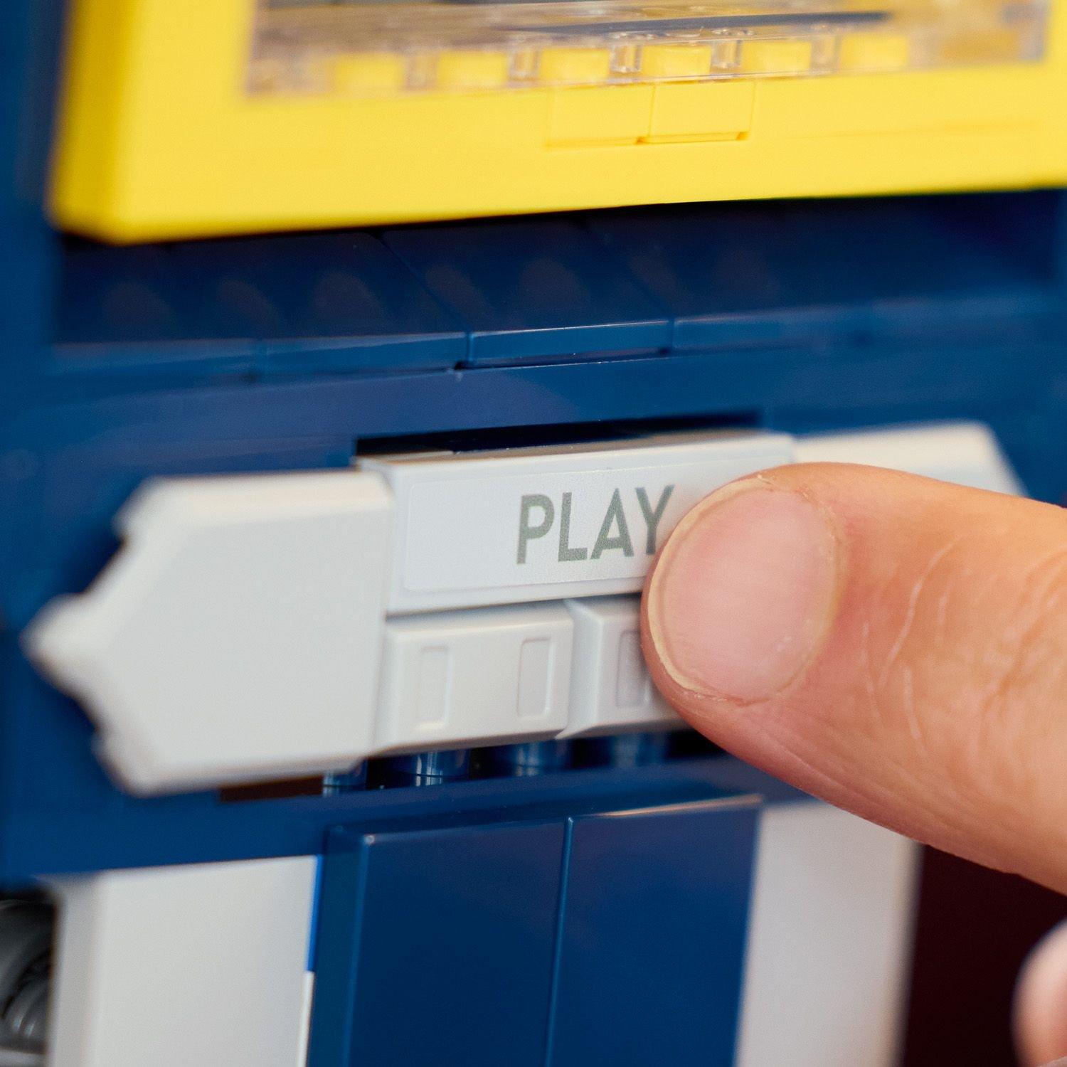 Trnsfrmrs Sndwv - LEGO - LEGO Icons Transformers: Soundwave Set for Adults 10358 - 4