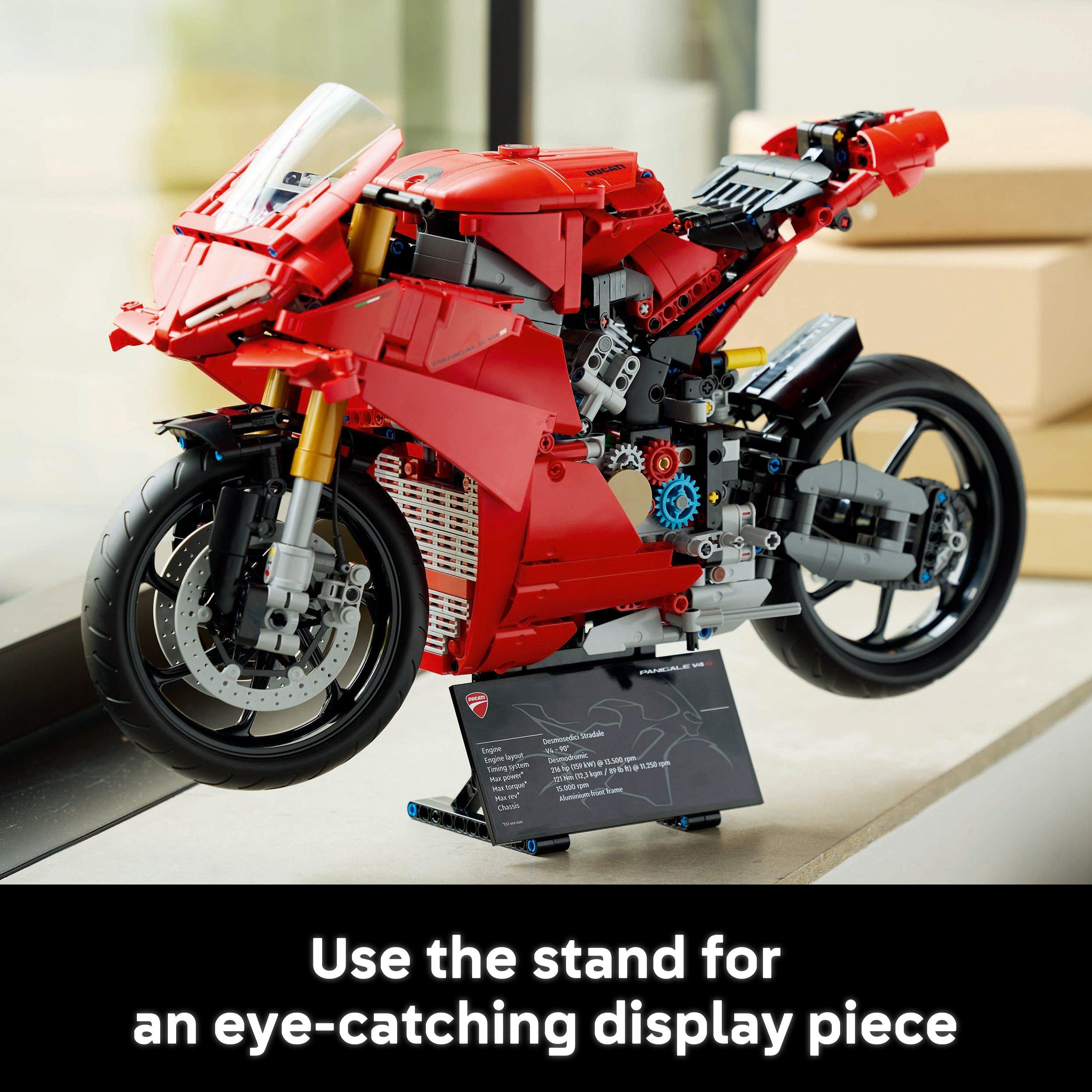 Technic - LEGO - Technic 42202 Ducati Panigale V4 S Motorcycle - 7