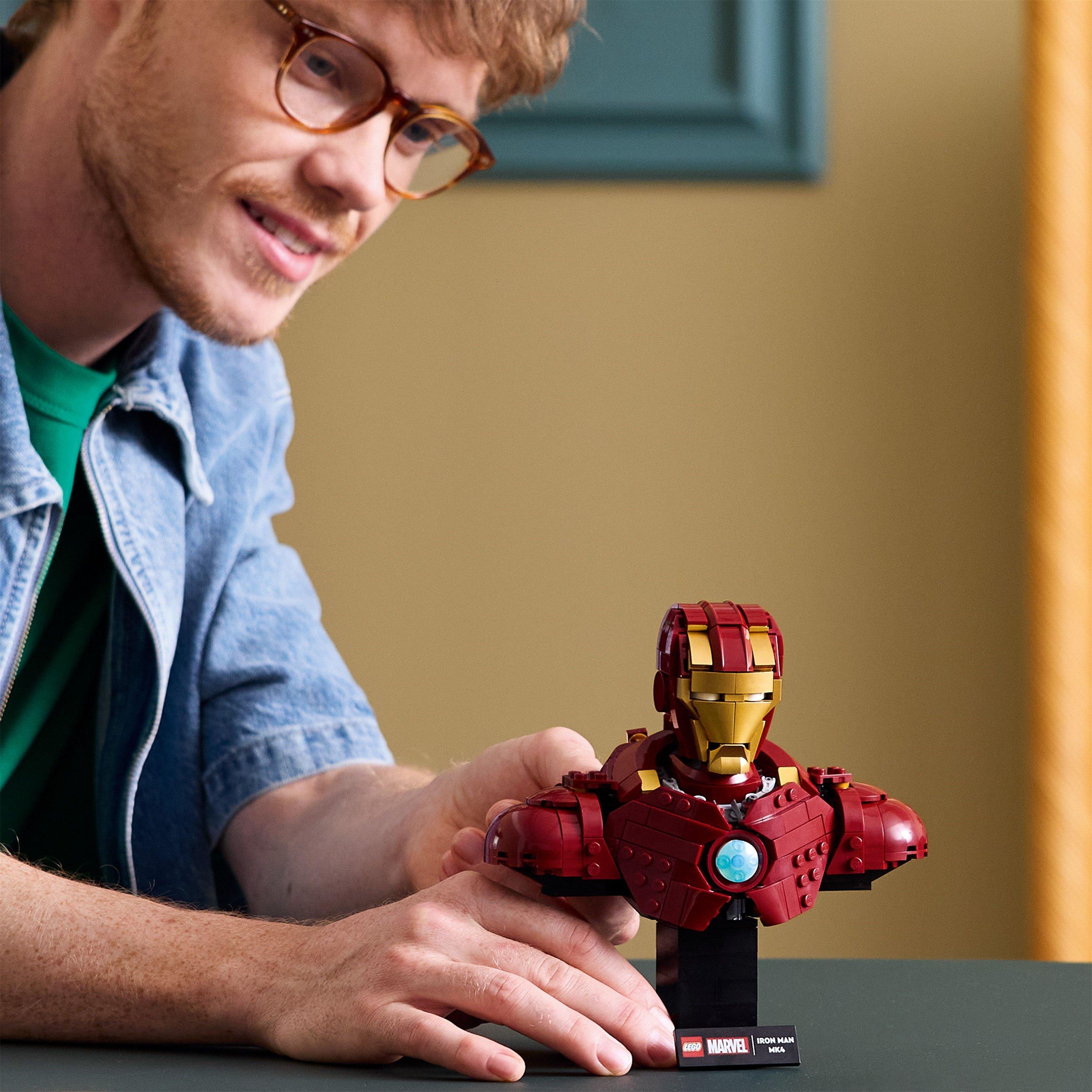 TBC - LEGO - LEGO® Marvel Iron Man MK4 Bust Buildable Model for Adults with Minifigure 76327 - 3