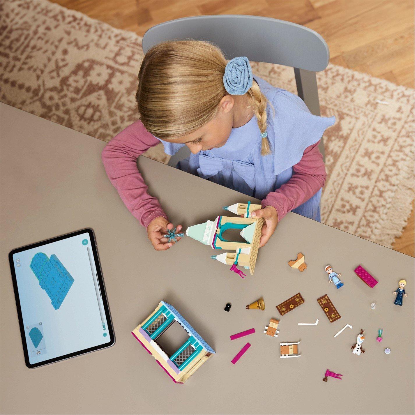 Disney Princess - LEGO - Disney 43265 Arendelle Frozen Castle Set - 2