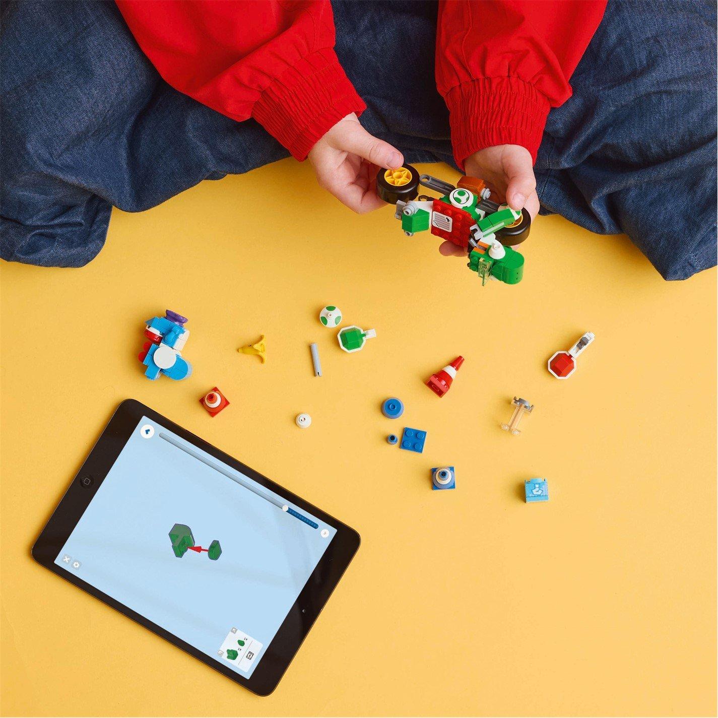 Super Mario - LEGO - LEGO Super Mario: Mario Kart – Yoshi Bike Set 72031 - 2