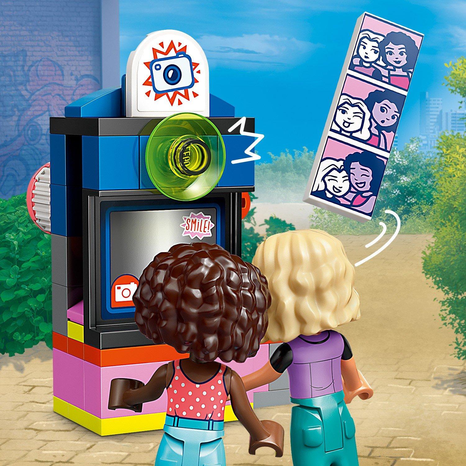 LEGO Friends - LEGO - Friends 42662 Hair Salon and Accessories Shop - 12