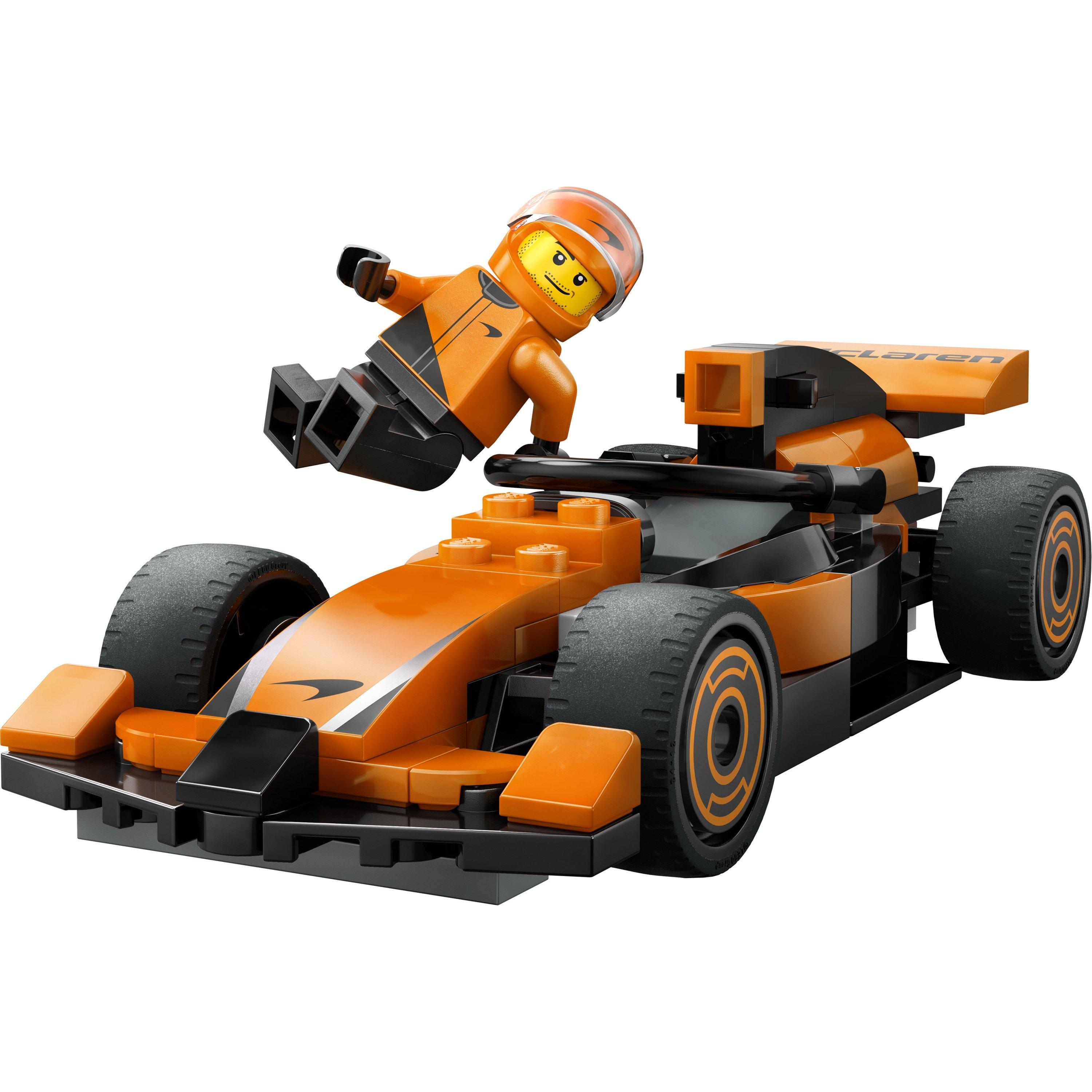 City Alicia - LEGO - City F1 Driver with McLaren Race Car Toy 60442 - 14
