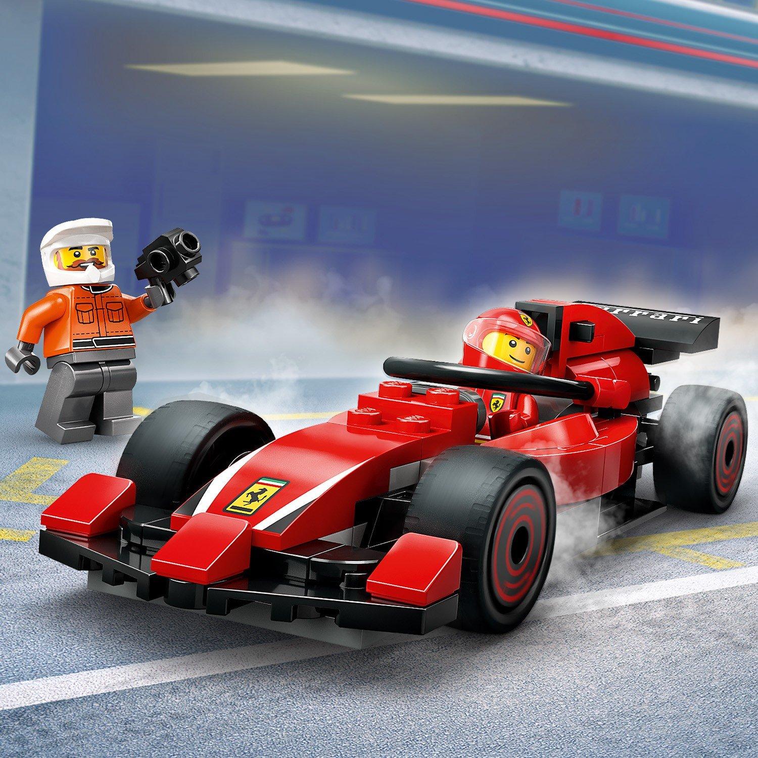 City Alicia - LEGO - City F1 Pit Stop & Pit Crew with Ferrari Car 60443 - 12