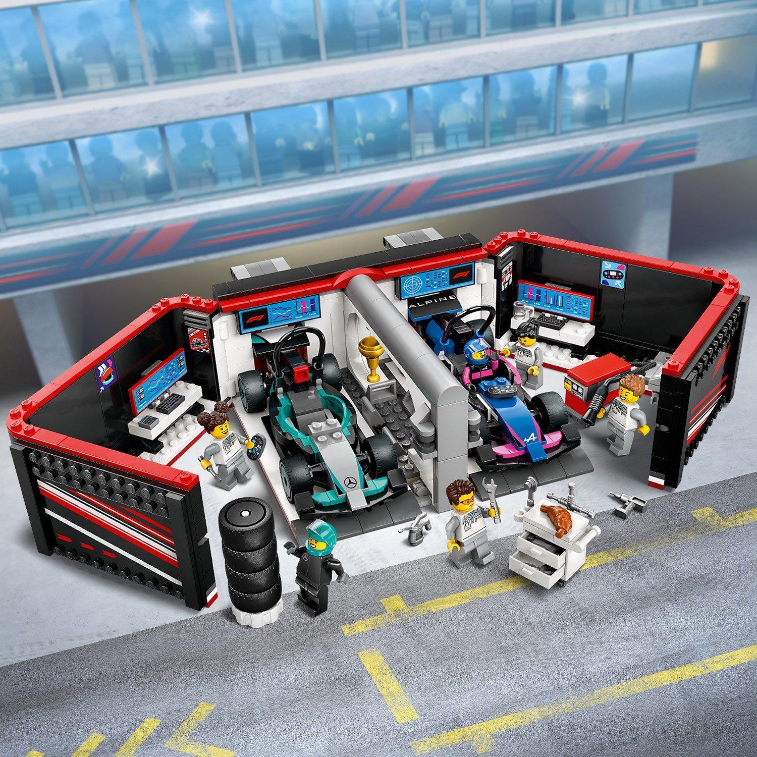 City Alicia - LEGO - City 60444 F1 Garage & Mercedes-AMG & Alpine Cars - 11