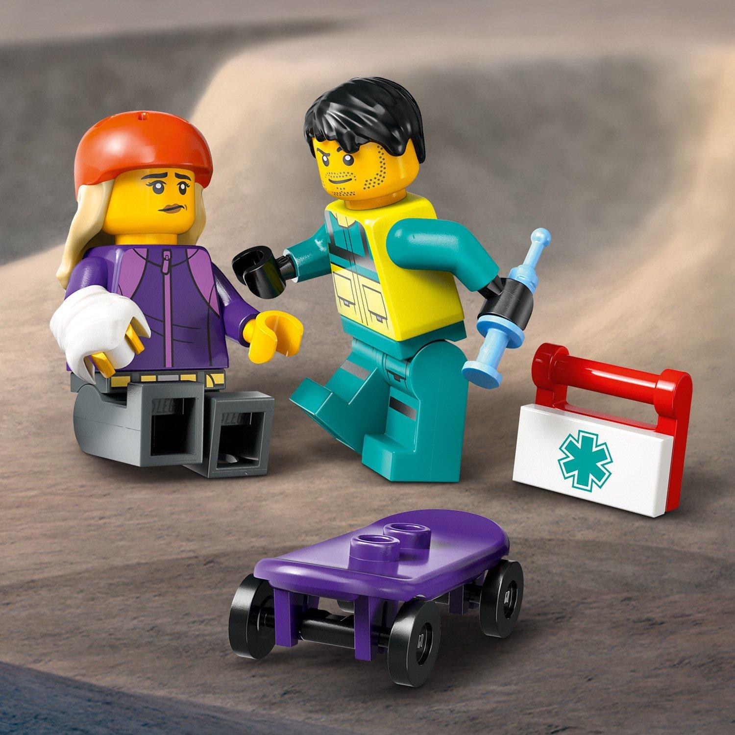 City Vehicles - LEGO - City 60451 Emergency Ambulance Toy Vehicle Set - 12