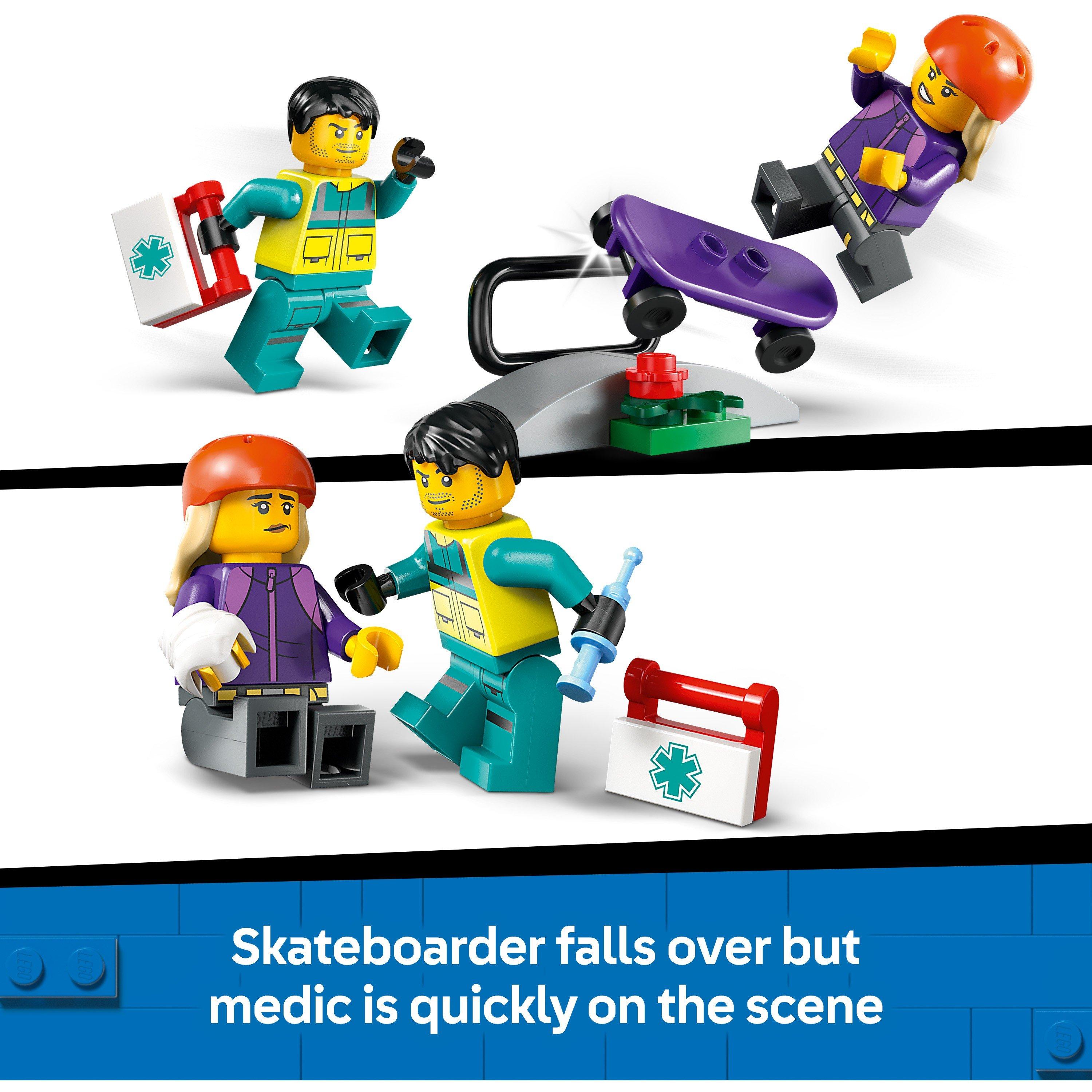 City Vehicles - LEGO - City 60451 Emergency Ambulance Toy Vehicle Set - 5