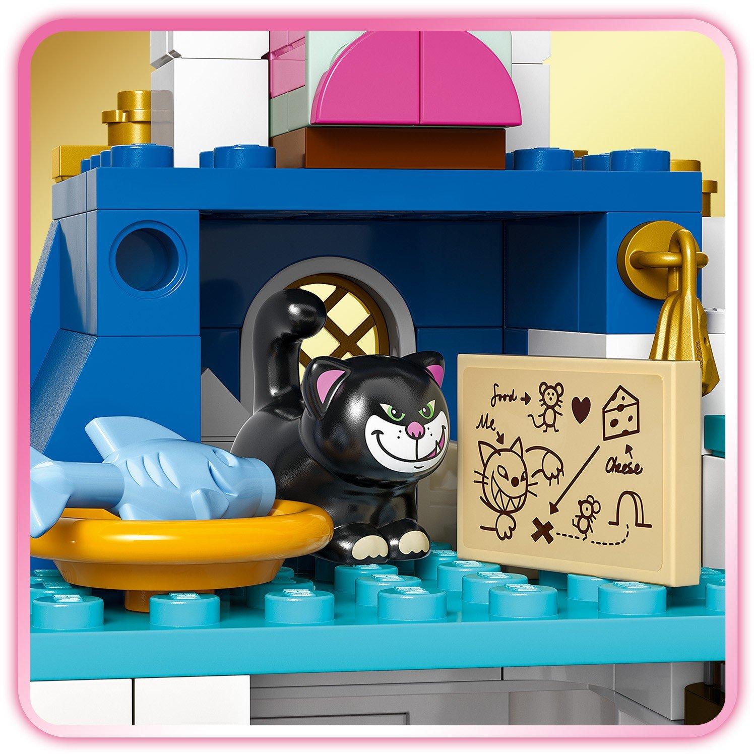Disney Princess - LEGO - Disney 43275 Princess Cinderella’s Castle & Horse Carriage - 12