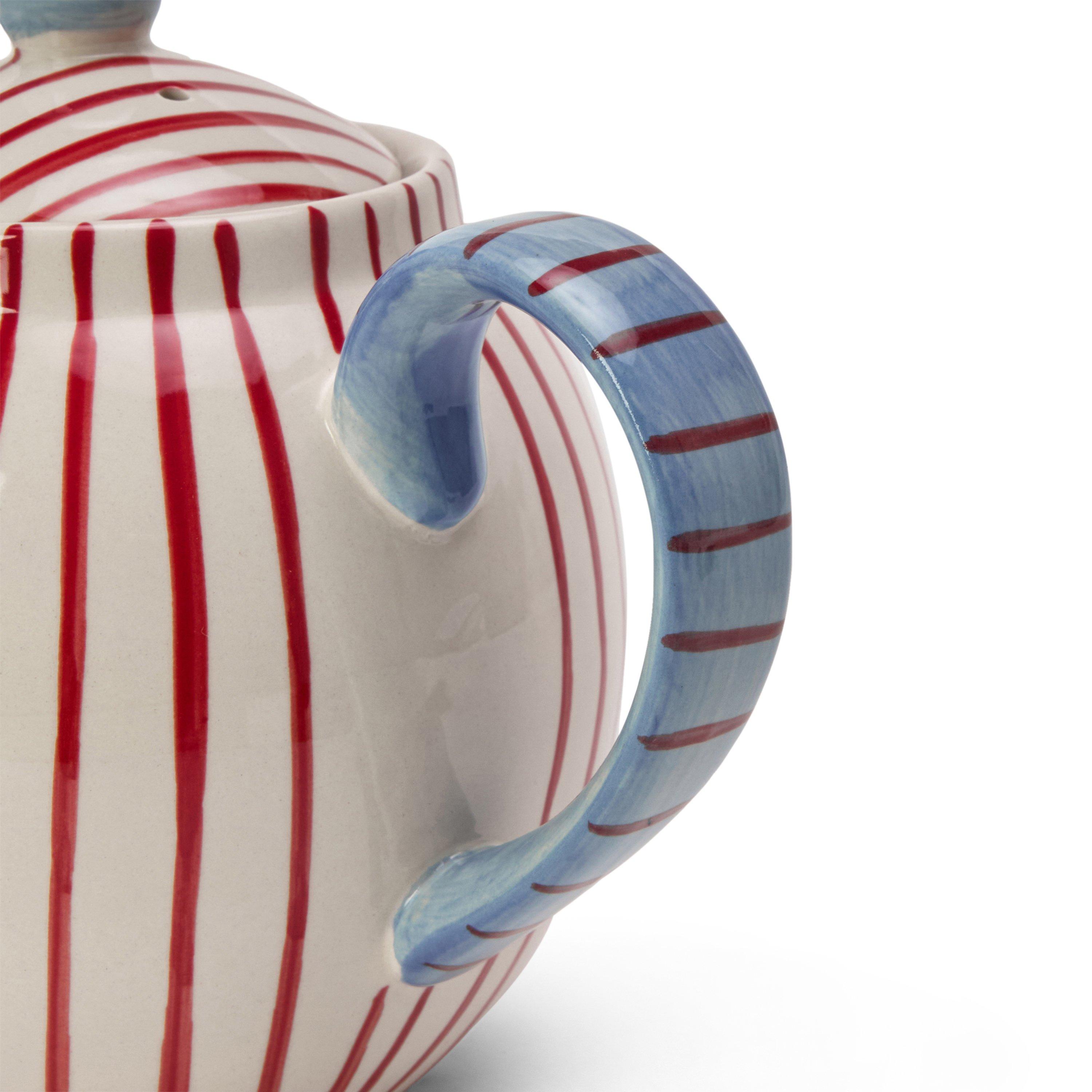 Red - Anna and Nina - Anna Percy Teapot 71 - 2