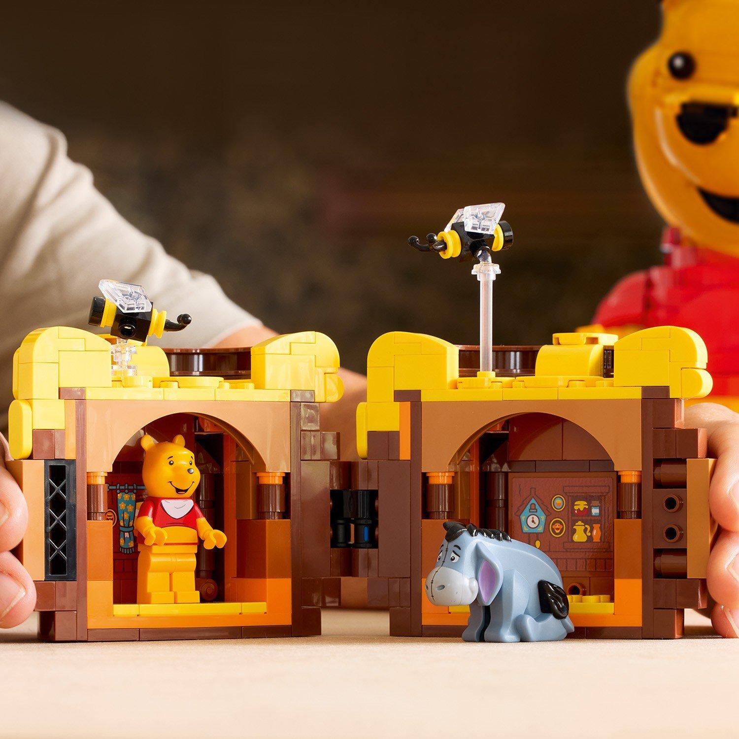 Classic - LEGO - Disney Winnie the Pooh Building Set for Adults 43300 - 12