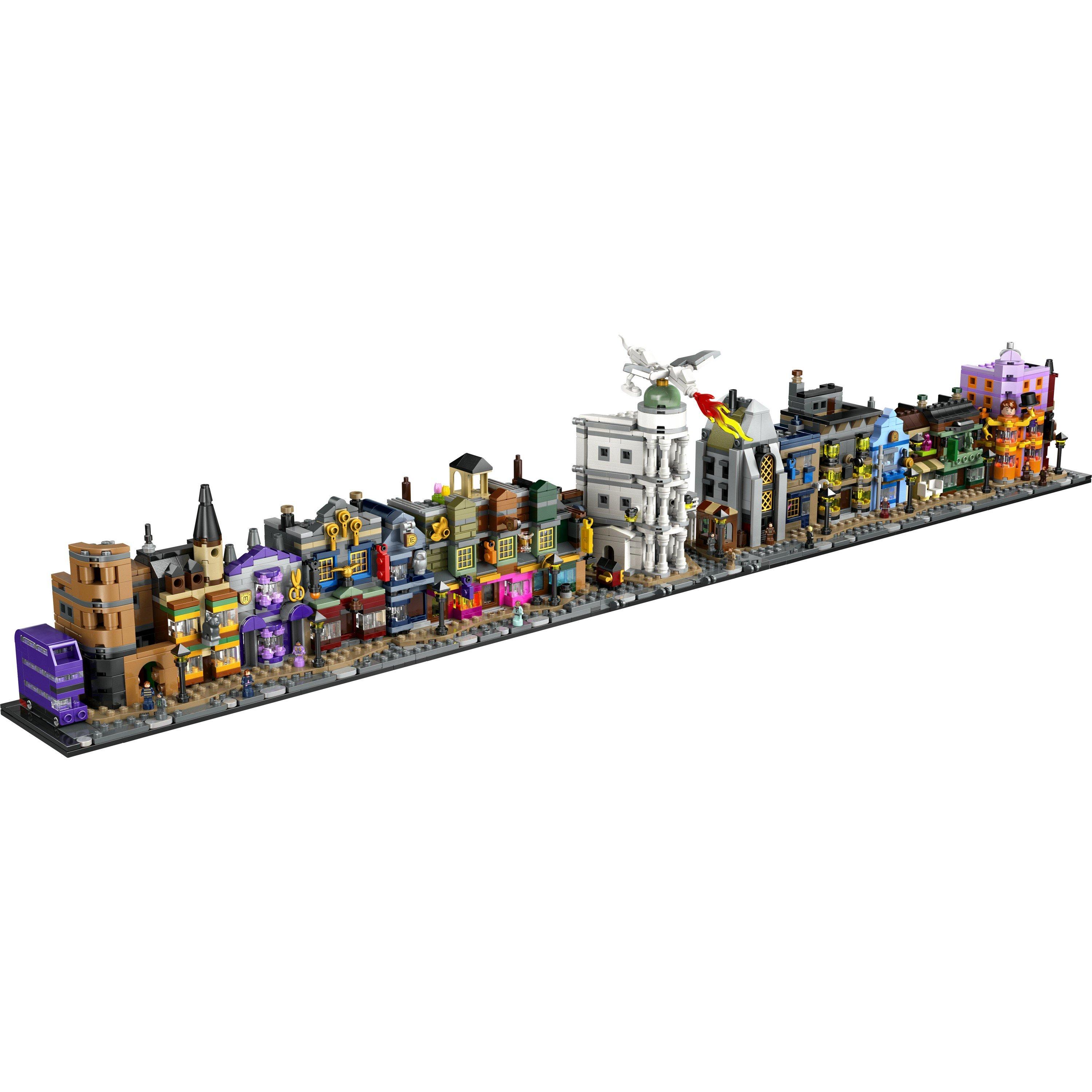 Harry Potter TM - LEGO - Harry Potter Diagon Alley Wizarding Shops 76444 - 14