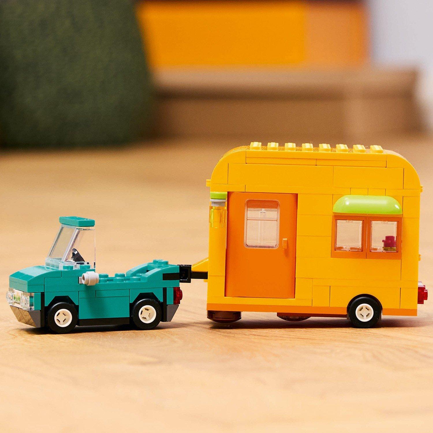 Animal Crossing - LEGO - Animal Crossing Leif’s Caravan & Garden Shop 77054 - 16
